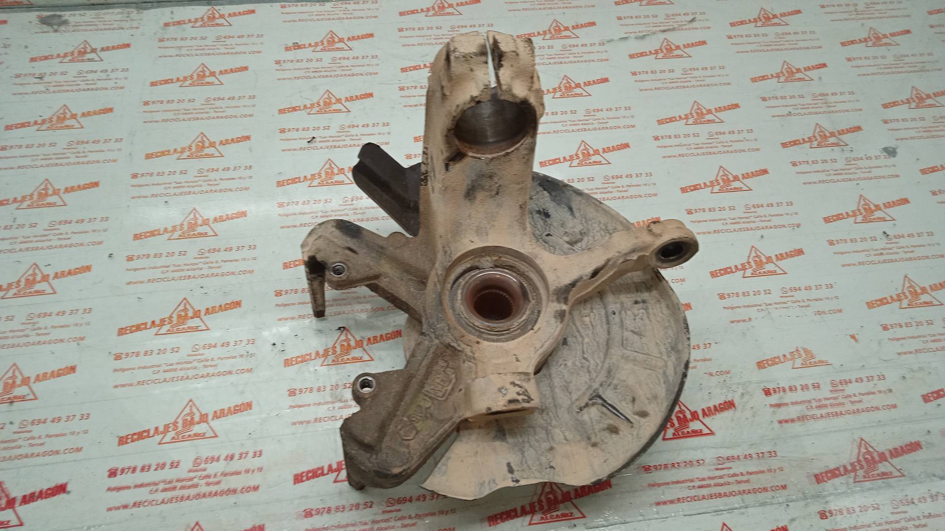 MANGUETA DELANTERA DERECHA SEAT CORDOBA BBY