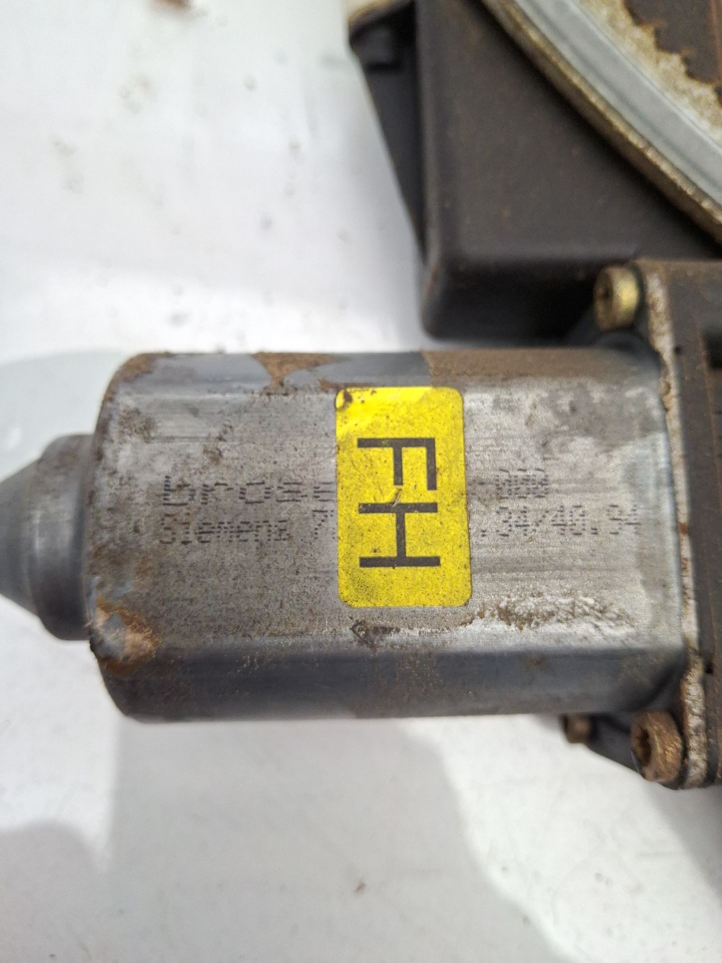 PILOTO TRASERO DERECHO OPEL ASTRA 