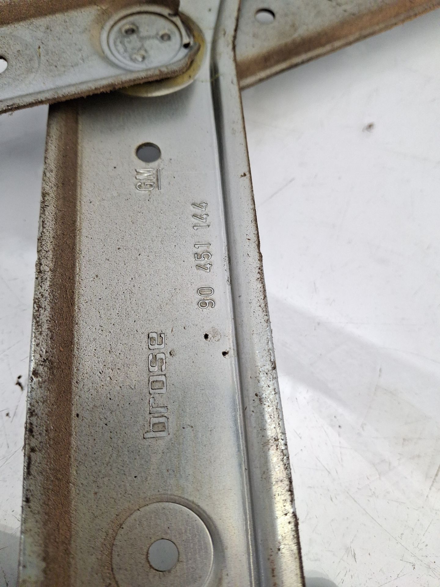 ELEVALUNAS DELANTERO DERECHO OPEL ASTRA 