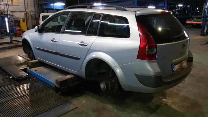 PILOTO TRASERO DERECHO RENAULT MEGANE K9K D7