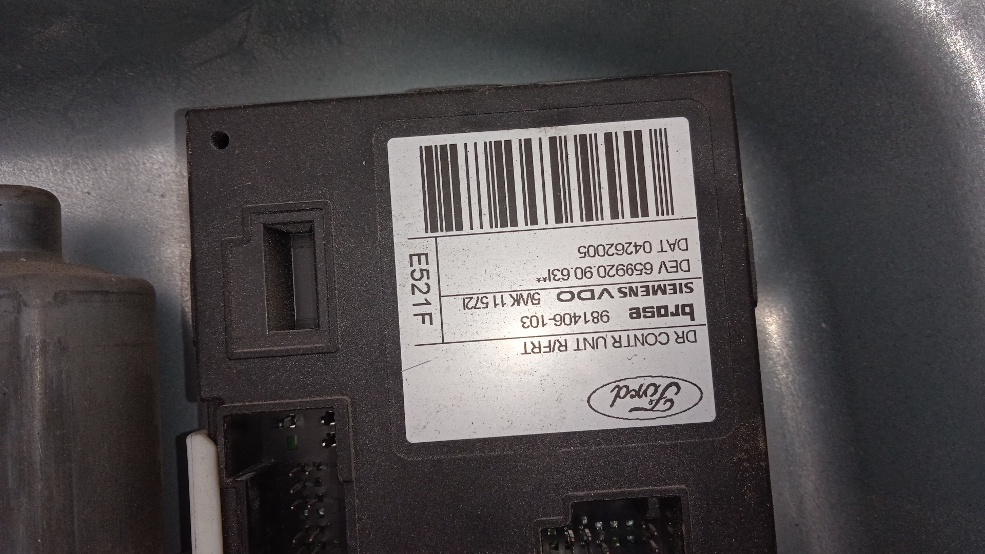 ELEVALUNAS DELANTERO DERECHO FORD FOCUS G6DA