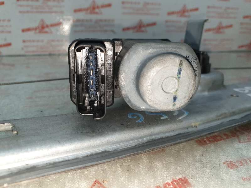 ELEVALUNAS DELANTERO DERECHO RENAULT GRAND K9K P7