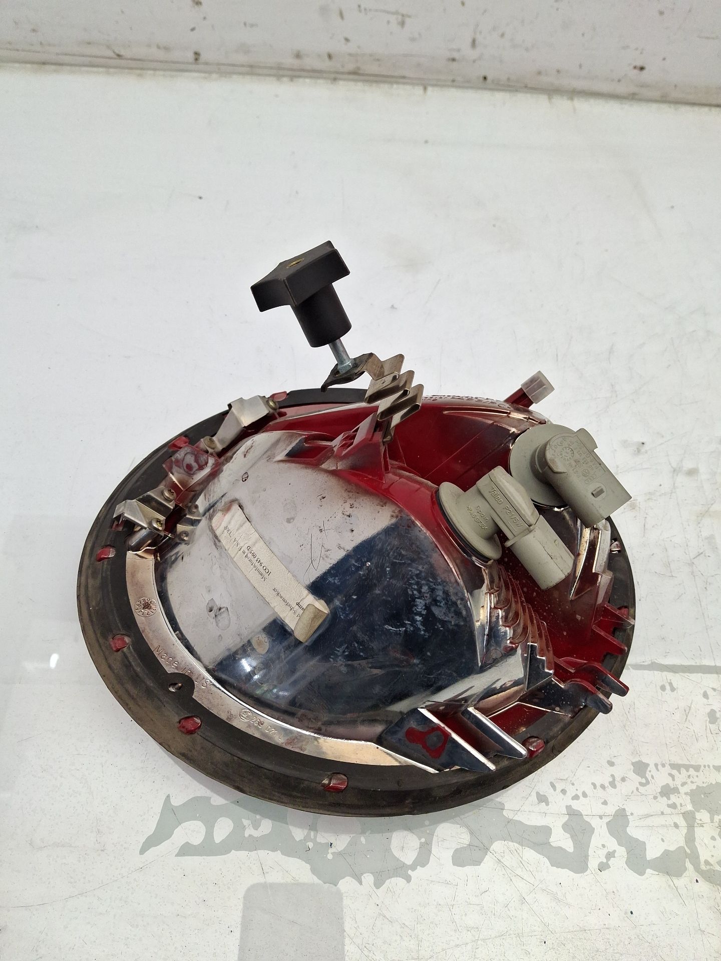 PILOTO TRASERO IZQUIERDO VOLKSWAGEN NEW 