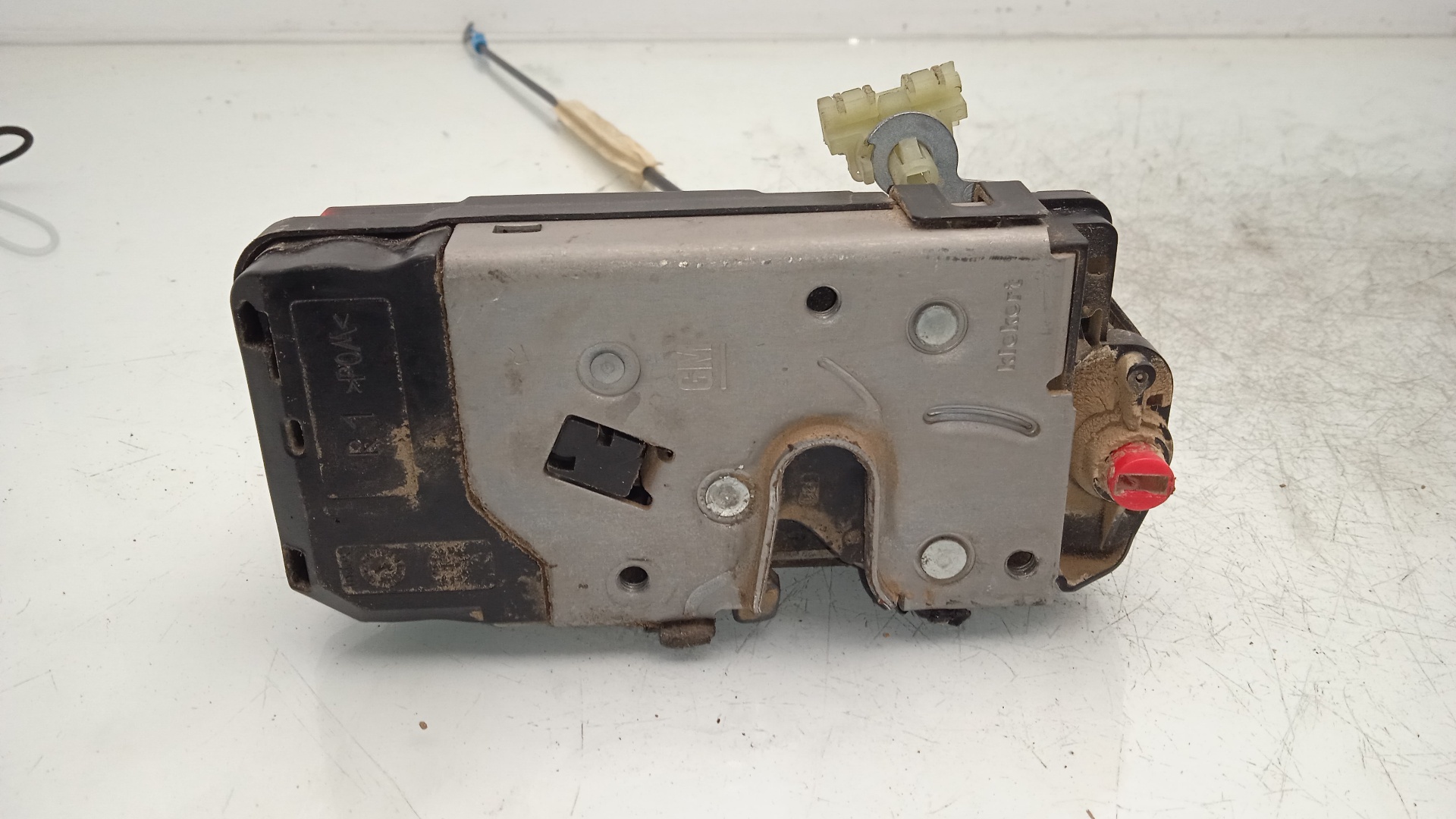 CERRADURA PUERTA TRASERA DERECHA OPEL ZAFIRA Z19DT