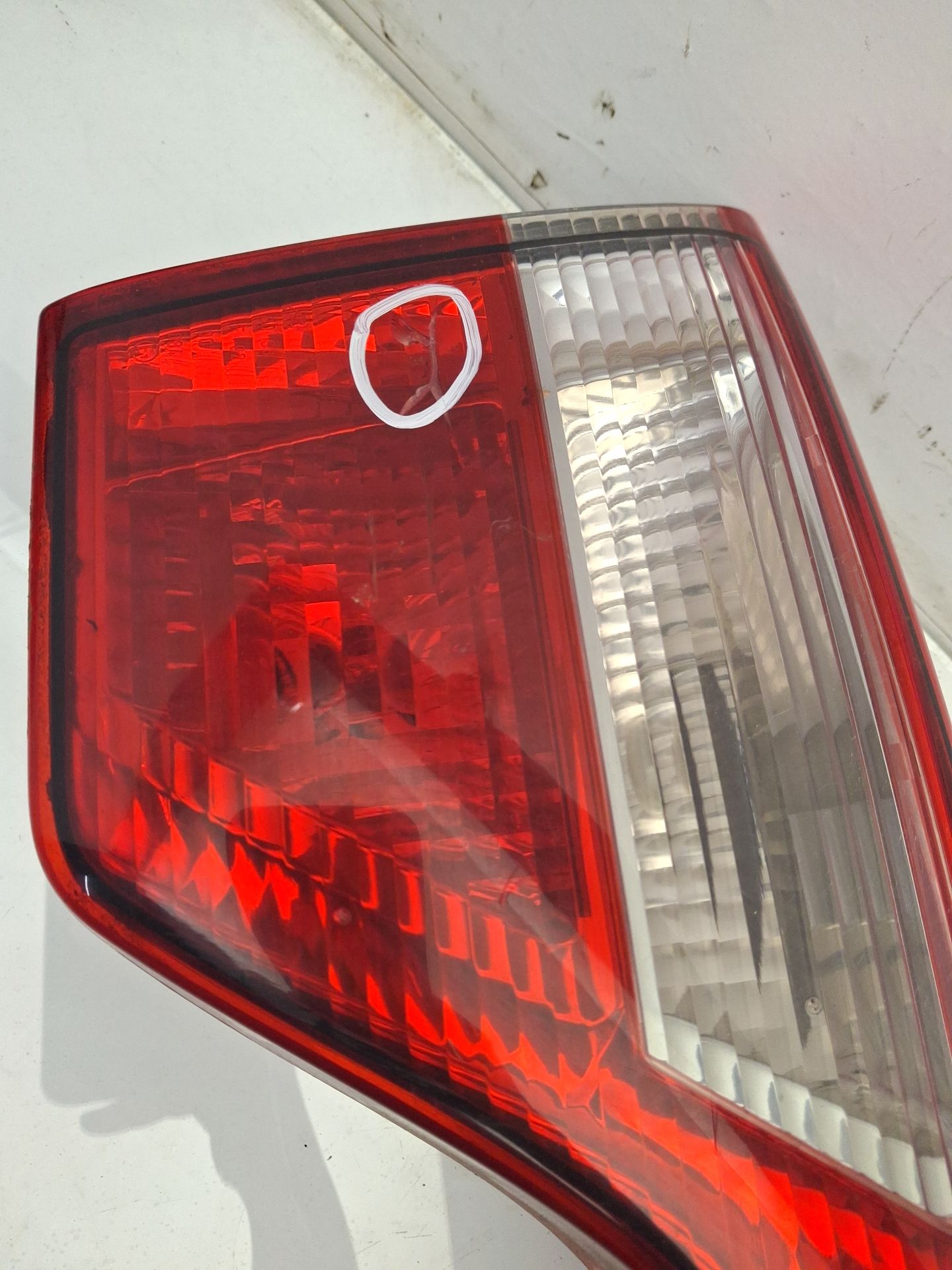 PILOTO TRASERO CENTRAL SEAT TOLEDO 