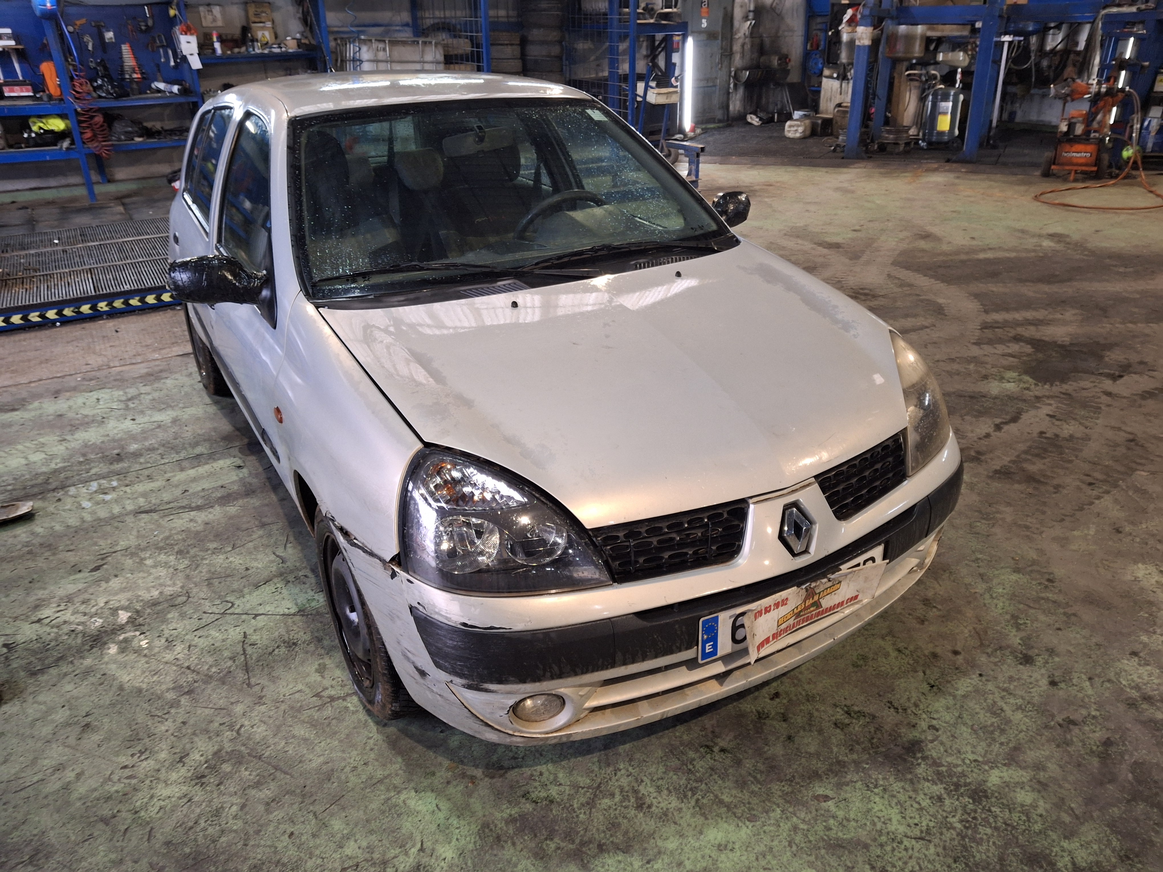 PILOTO TRASERO IZQUIERDO RENAULT CLIO 