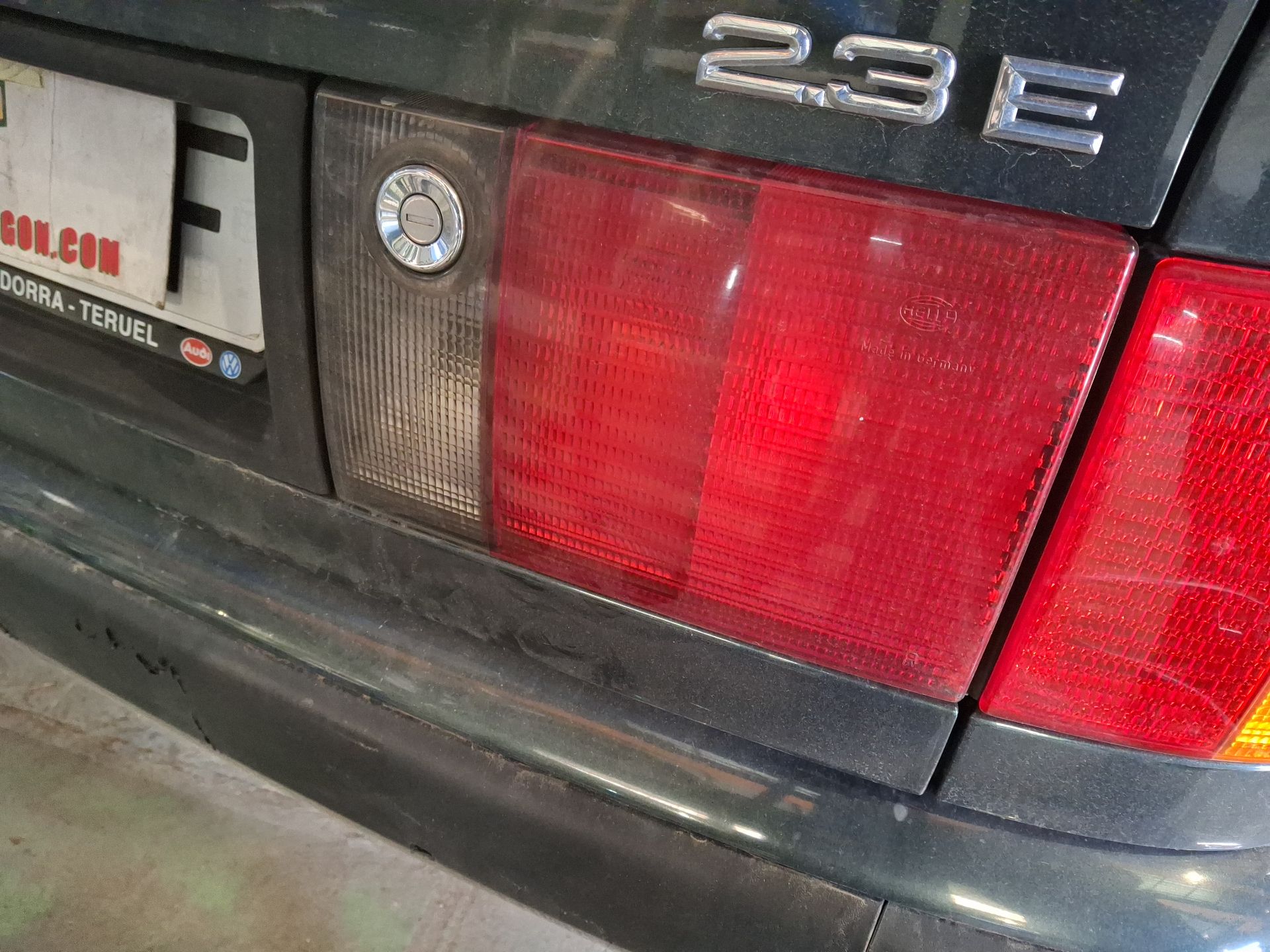  AUDI 100 C4 Sed?n (4A2) 2.3 E