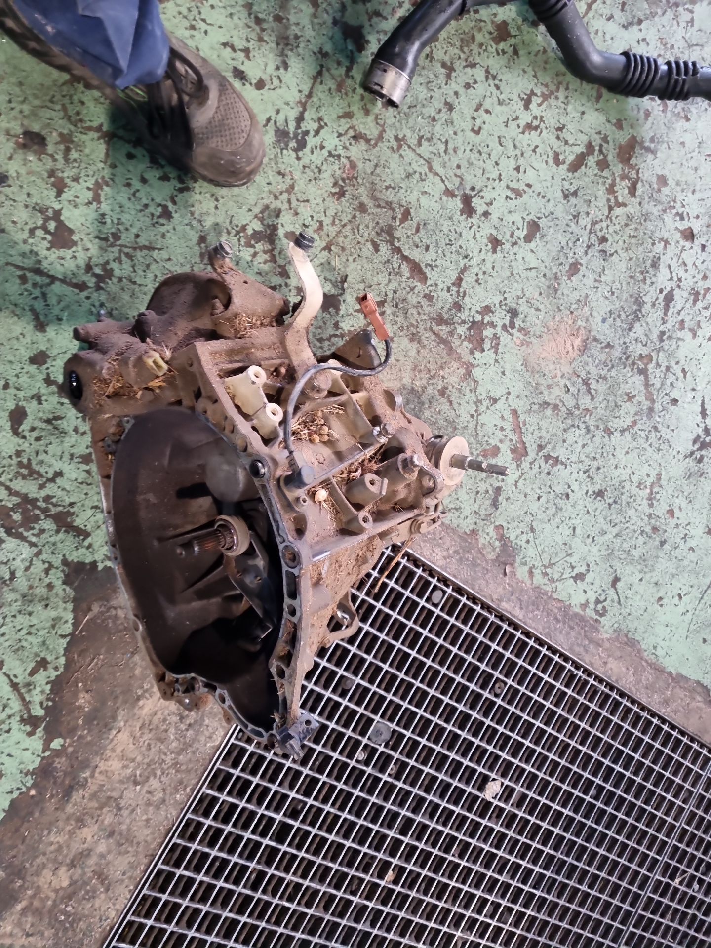 CAJA CAMBIOS PEUGEOT PARTNER 