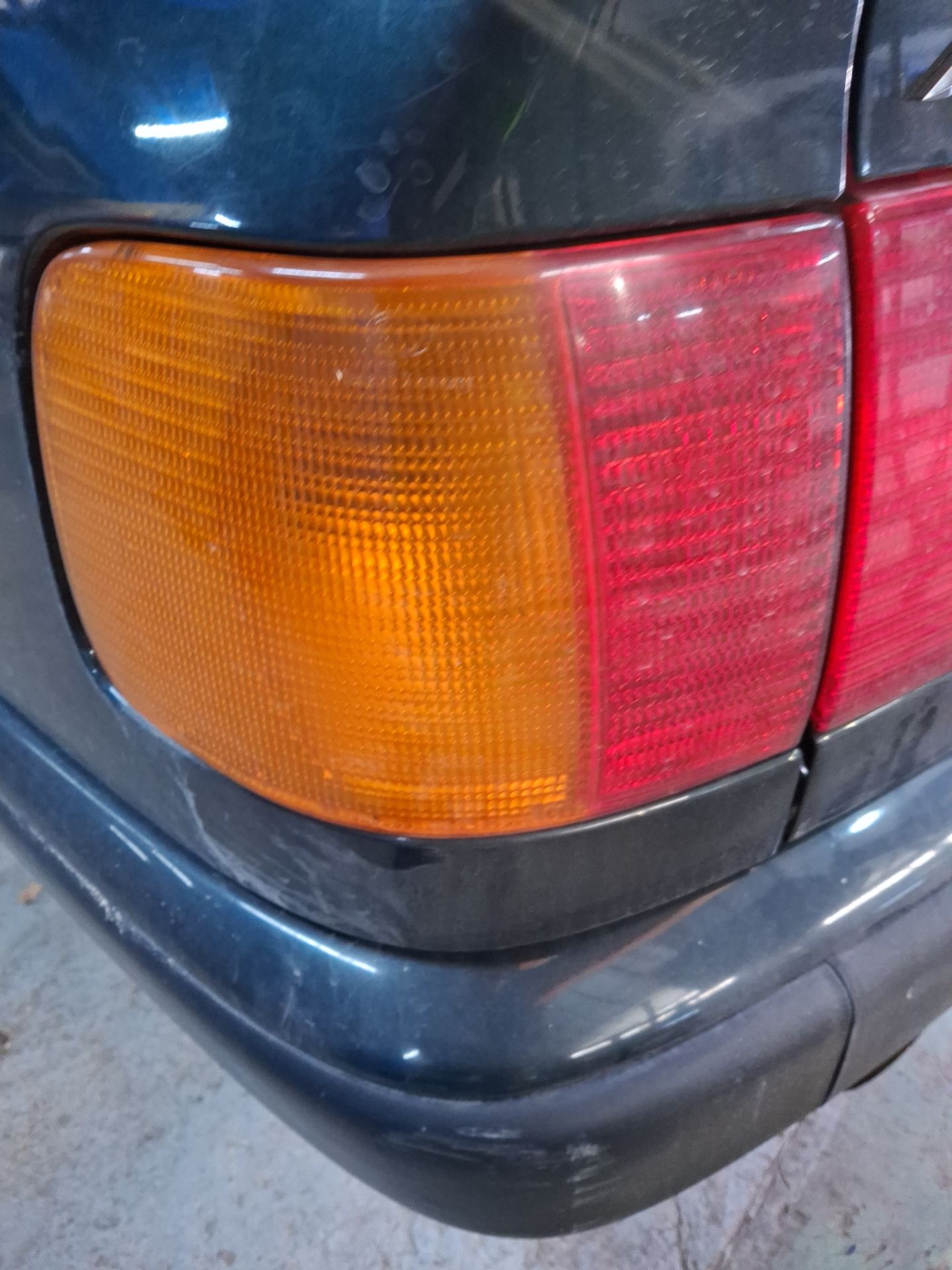  AUDI 100 C4 Sed?n (4A2) 2.3 E