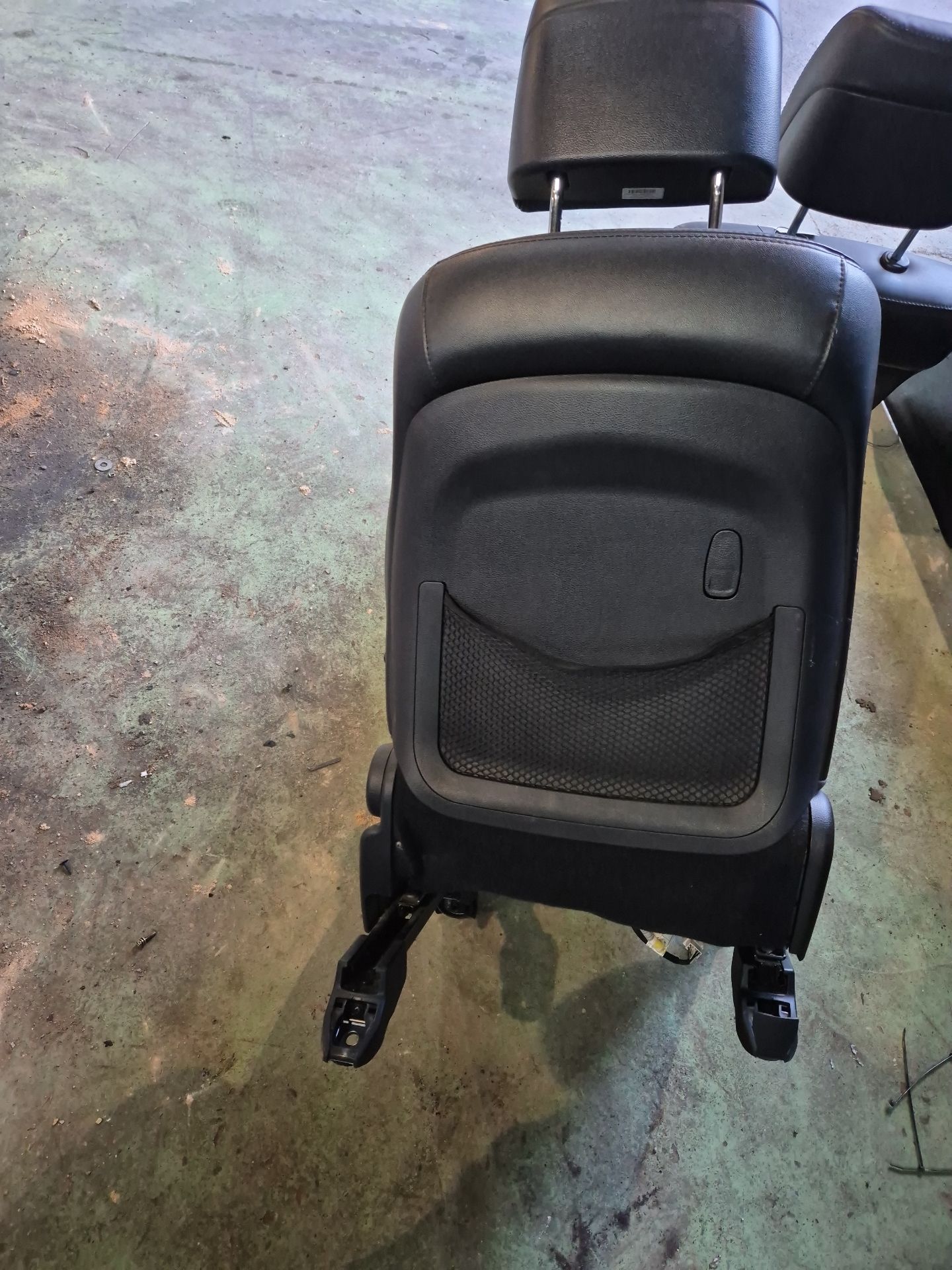 ASIENTO DELANTERO IZQUIERDO SSANGYONG KORANDO 