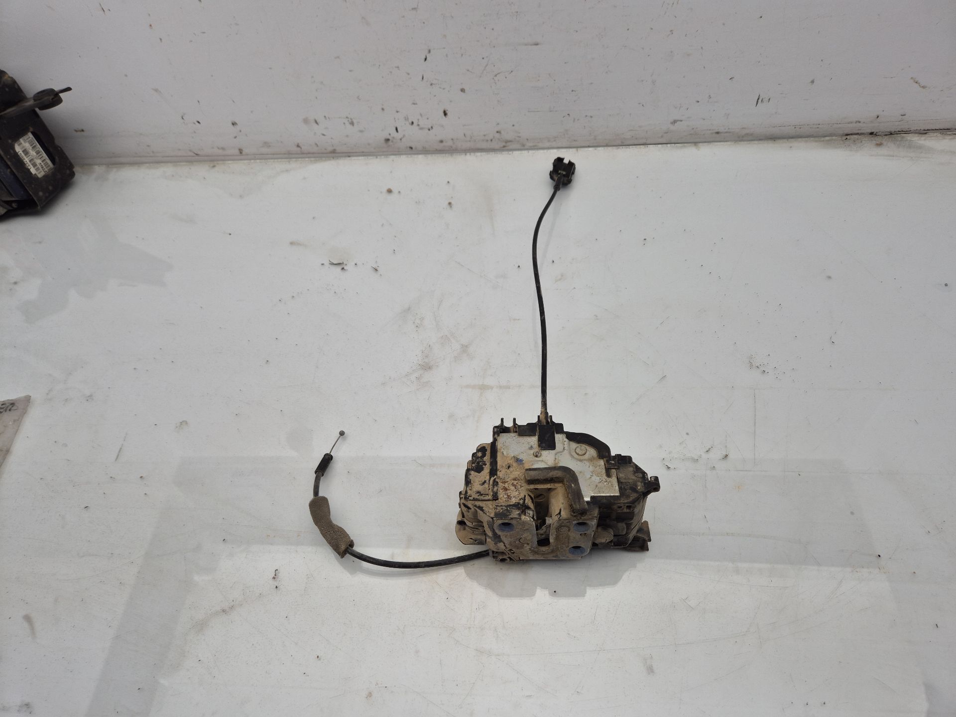 CERRADURA PUERTA DELANTERA IZQUIERDA RENAULT CLIO  