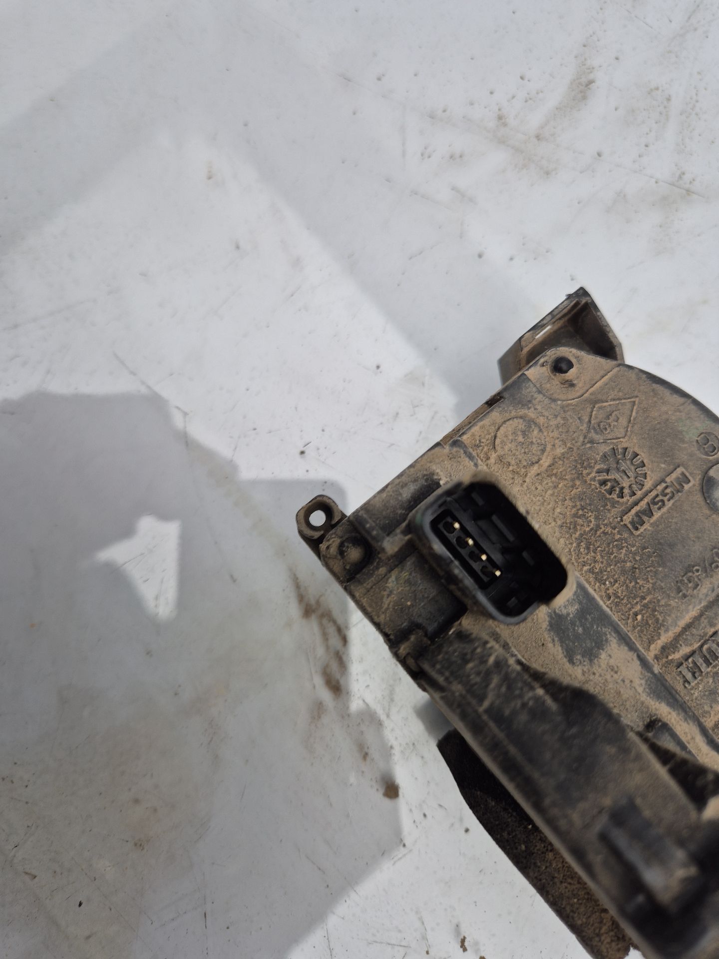 CERRADURA PUERTA DELANTERA DERECHA RENAULT CLIO GR 