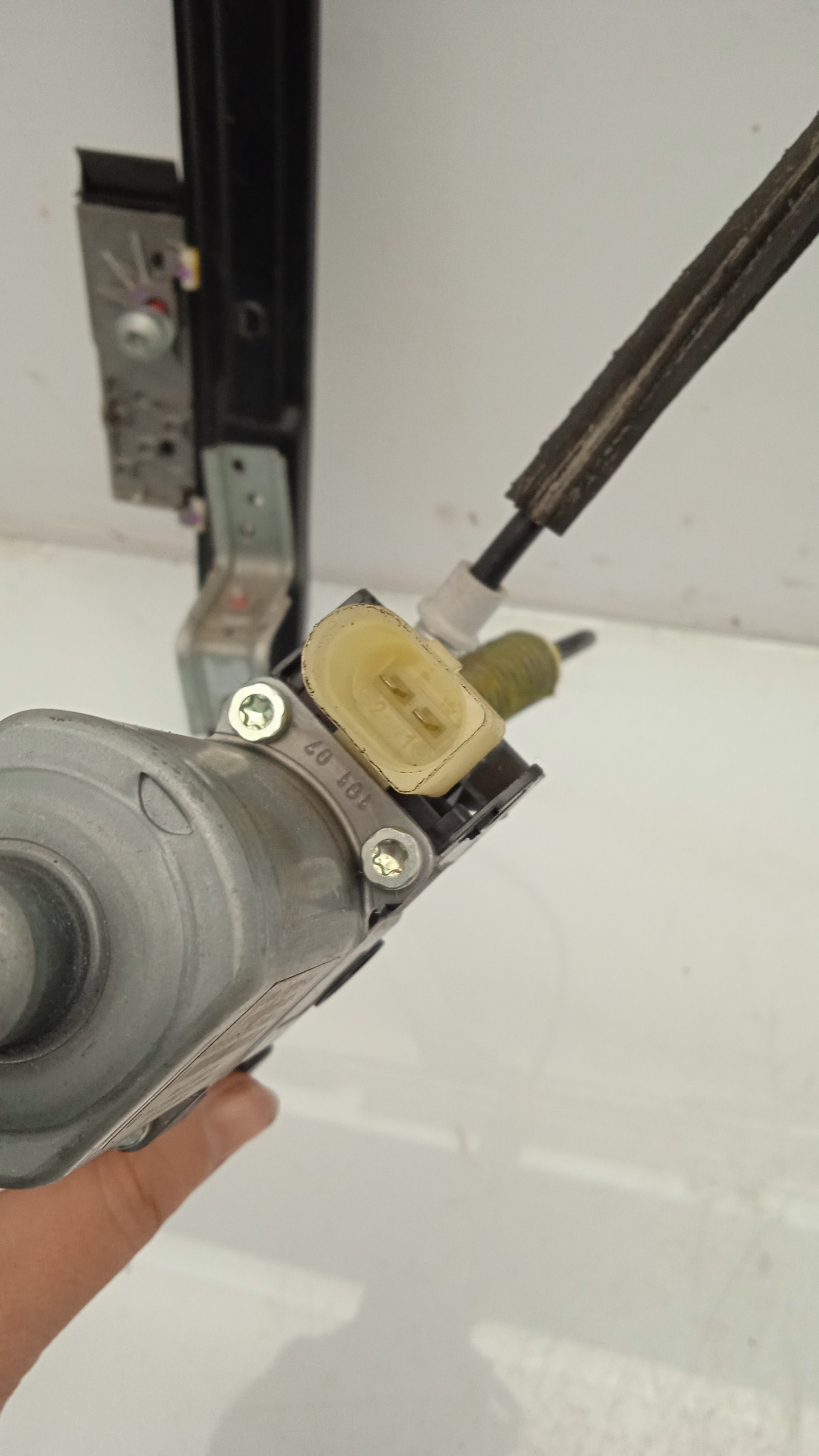 ELEVALUNAS DELANTERO DERECHO MINI MINI 9HZ