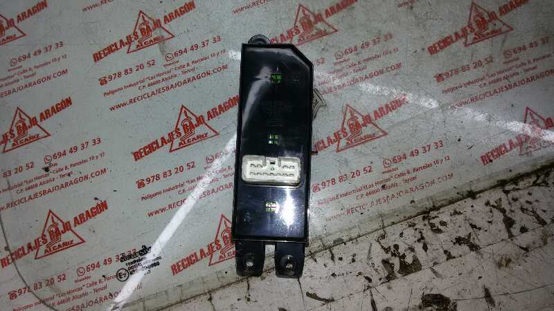 MANDO ELEVALUNAS DELANTERO IZQUIERDO HYUNDAI SANTA D4EA