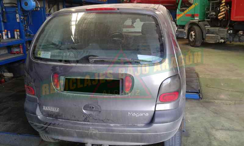 FARO IZQUIERDO RENAULT MEGANE F8Q