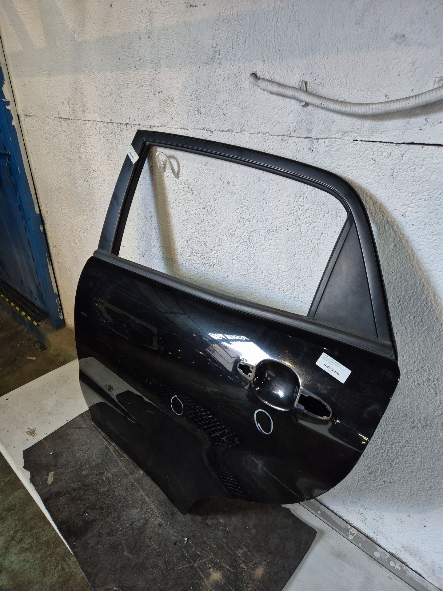 PUERTA TRASERA IZQUIERDA SSANGYONG KORANDO 