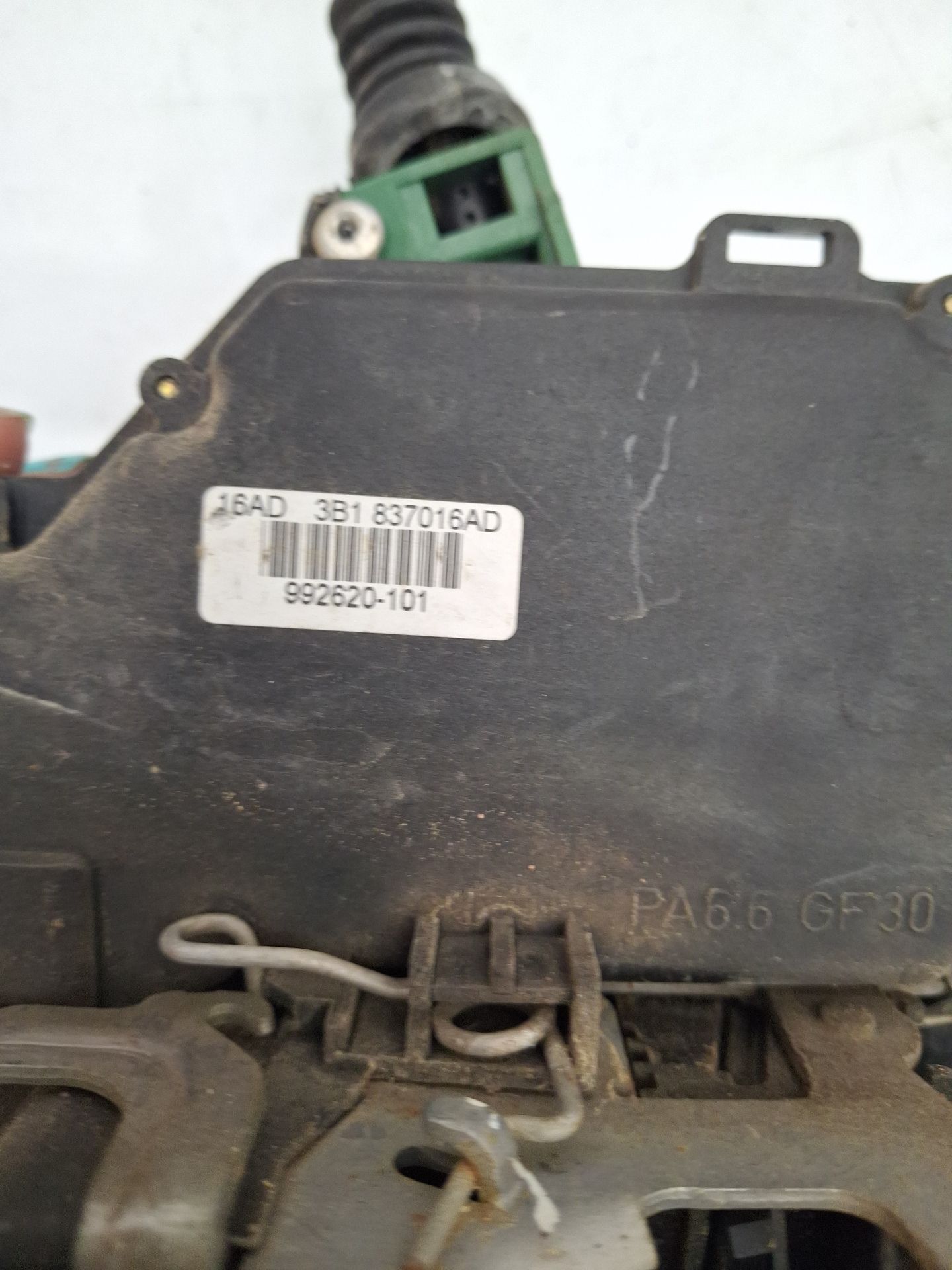 CERRADURA PUERTA DELANTERA DERECHA SEAT TOLEDO 