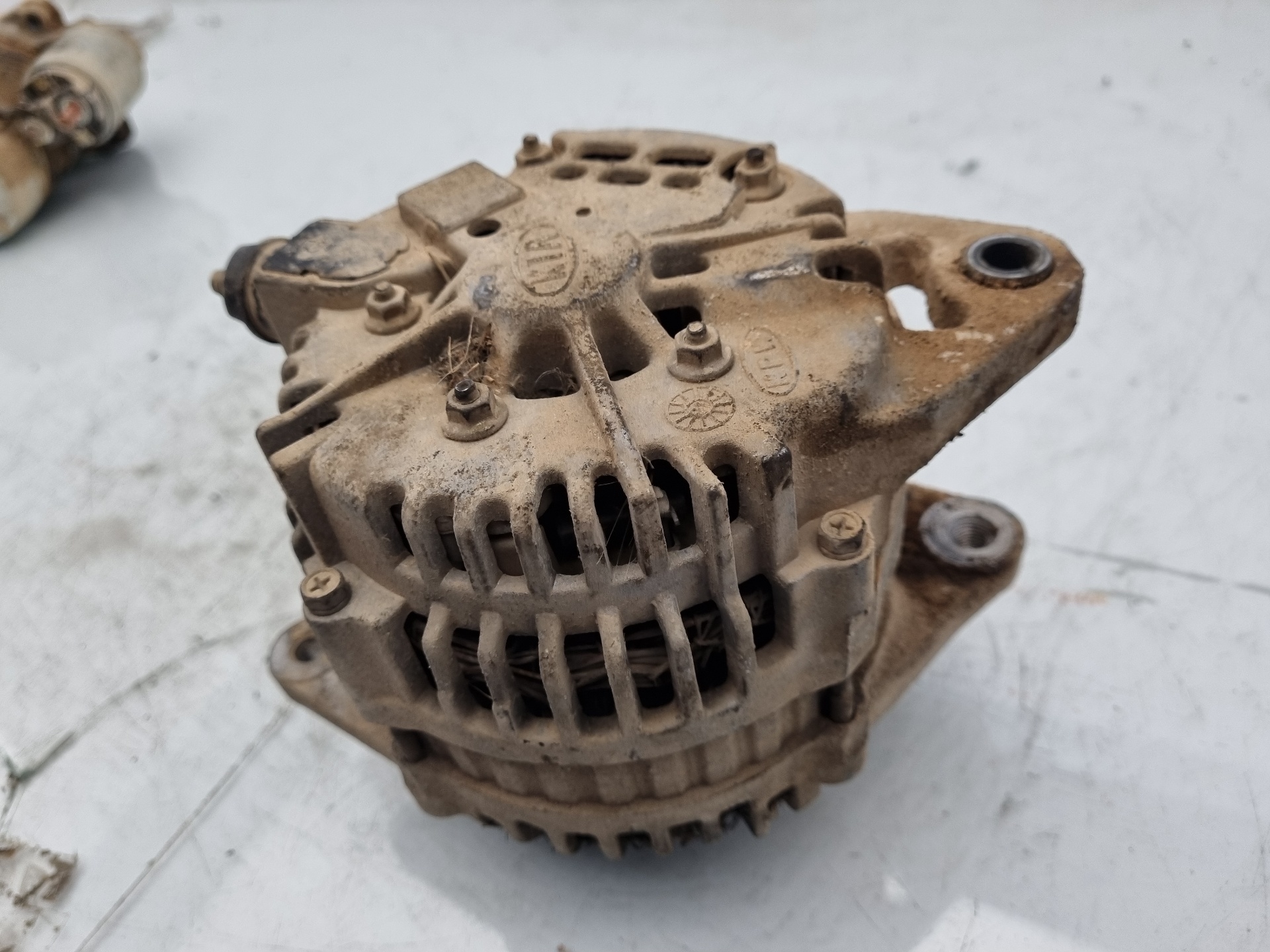 ALTERNADOR KIA CARENS TB