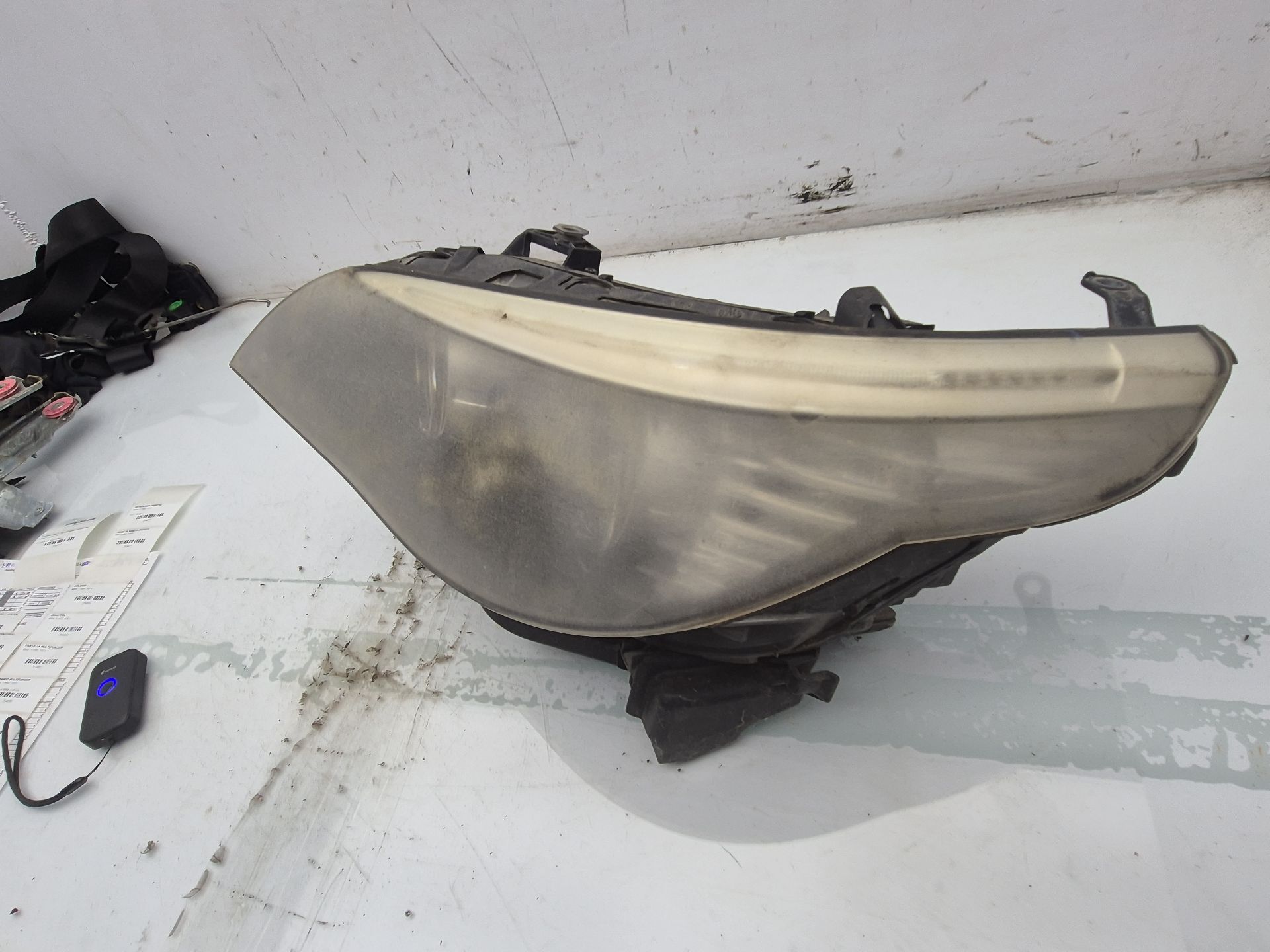 FARO IZQUIERDO BMW 5 