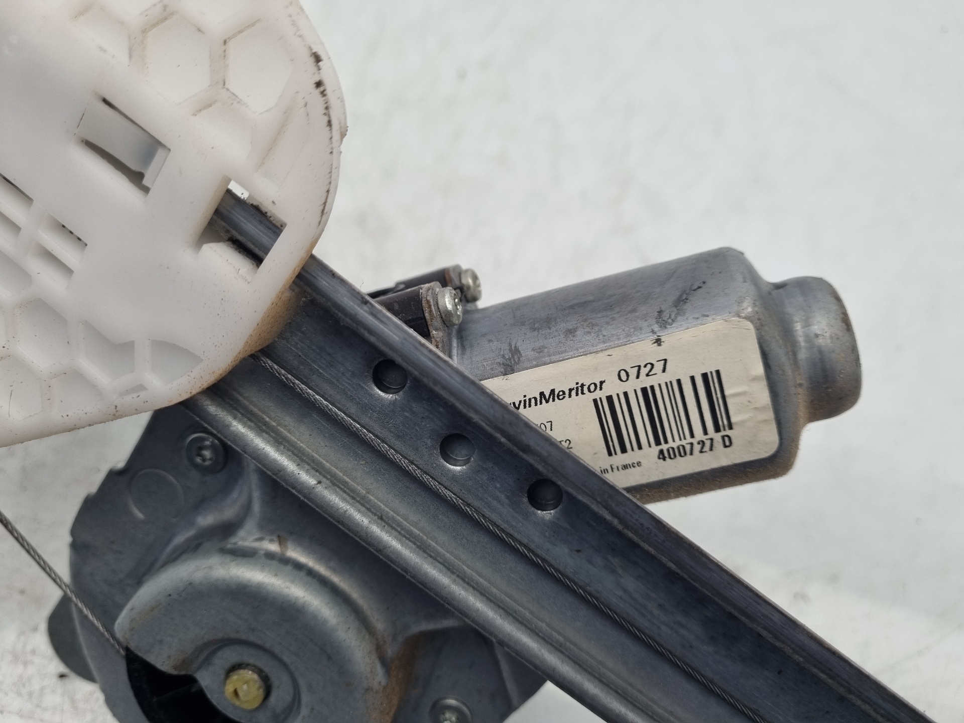 ELEVALUNAS DELANTERO DERECHO DACIA LOGAN K7M F7