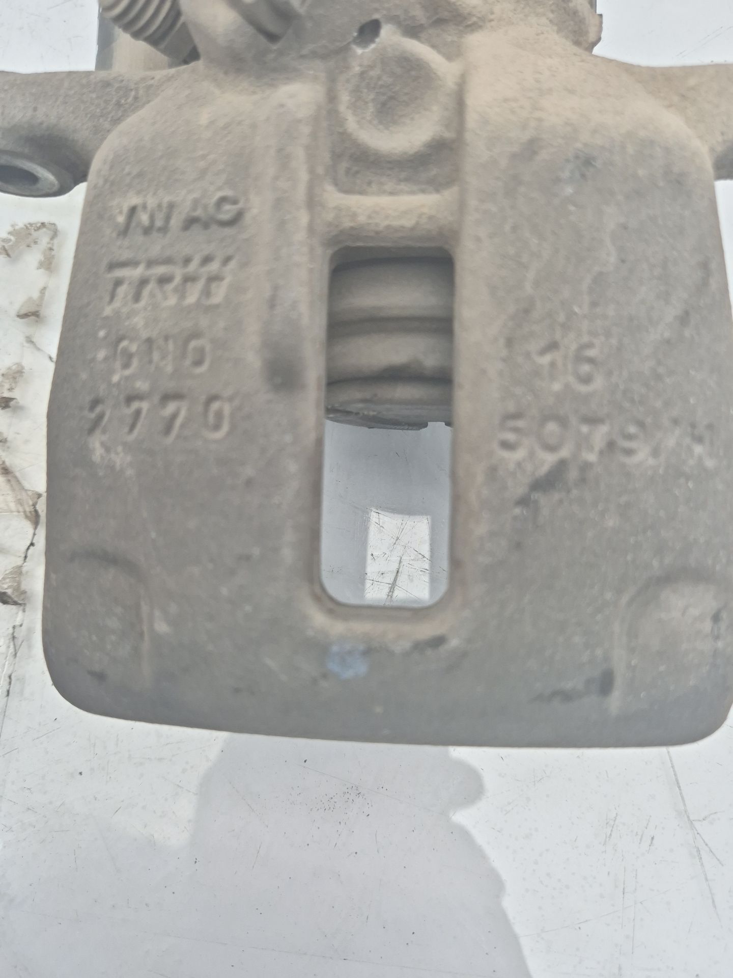 PINZA FRENO TRASERA DERECHA VOLKSWAGEN PASSAT 