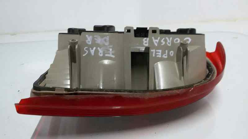 PILOTO TRASERO DERECHO OPEL CORSA 