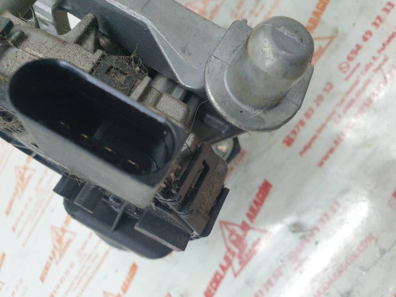 MOTOR LIMPIA DELANTERO FORD FOCUS 