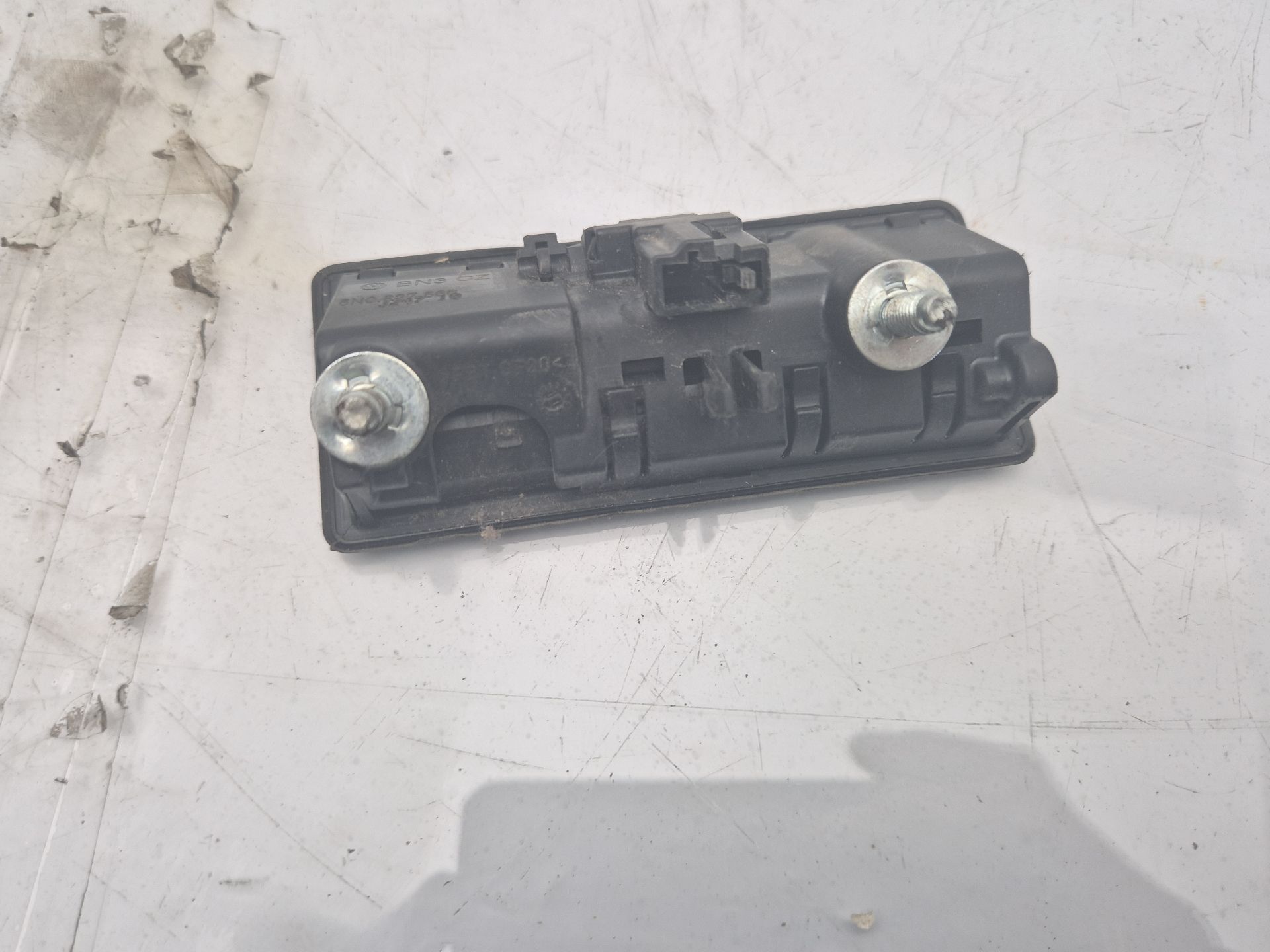 MANETA EXTERIOR PORTON VOLKSWAGEN PASSAT 