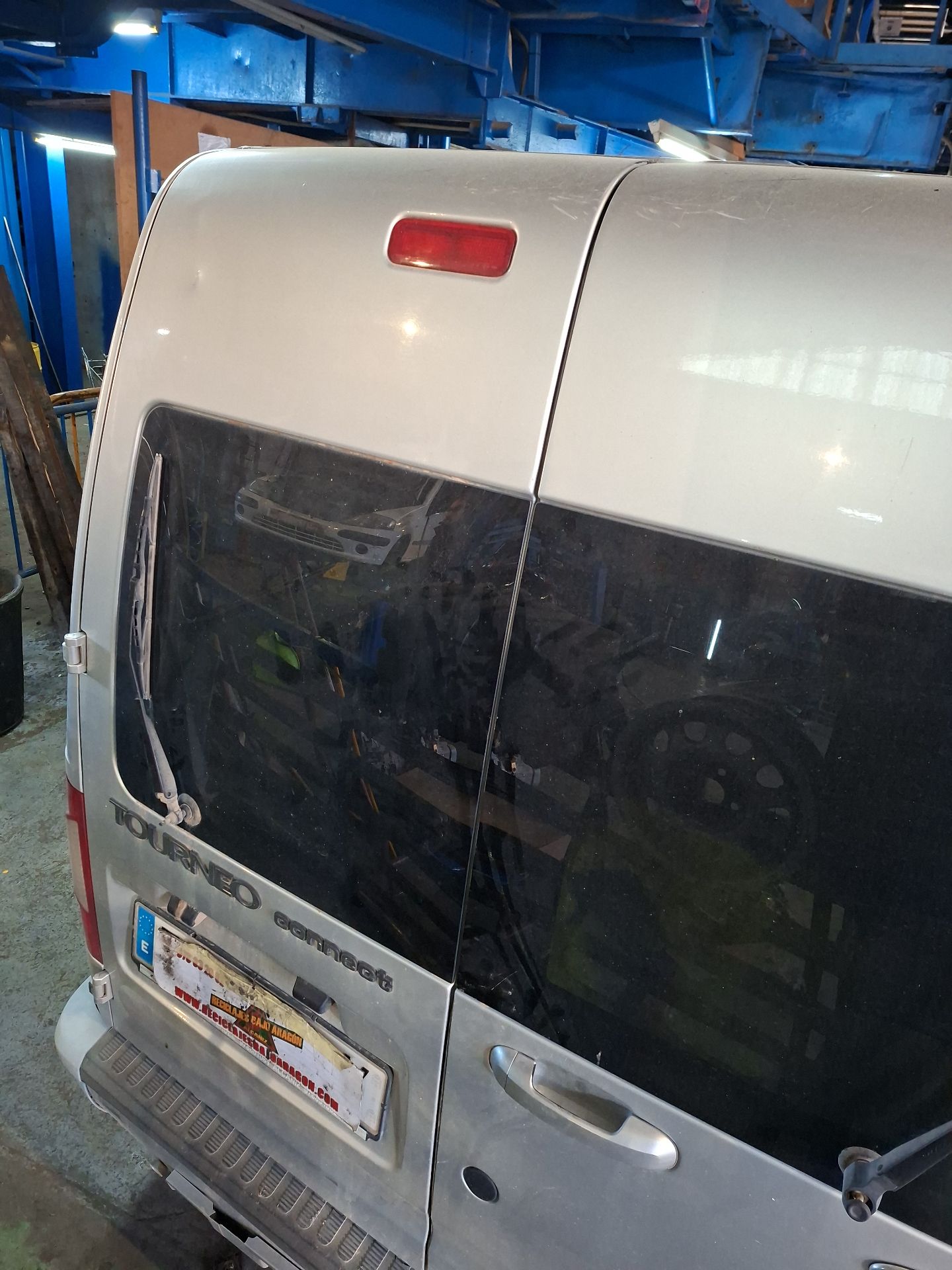 PORTON TRASERO IZQUIERDO FORD TRANSIT 