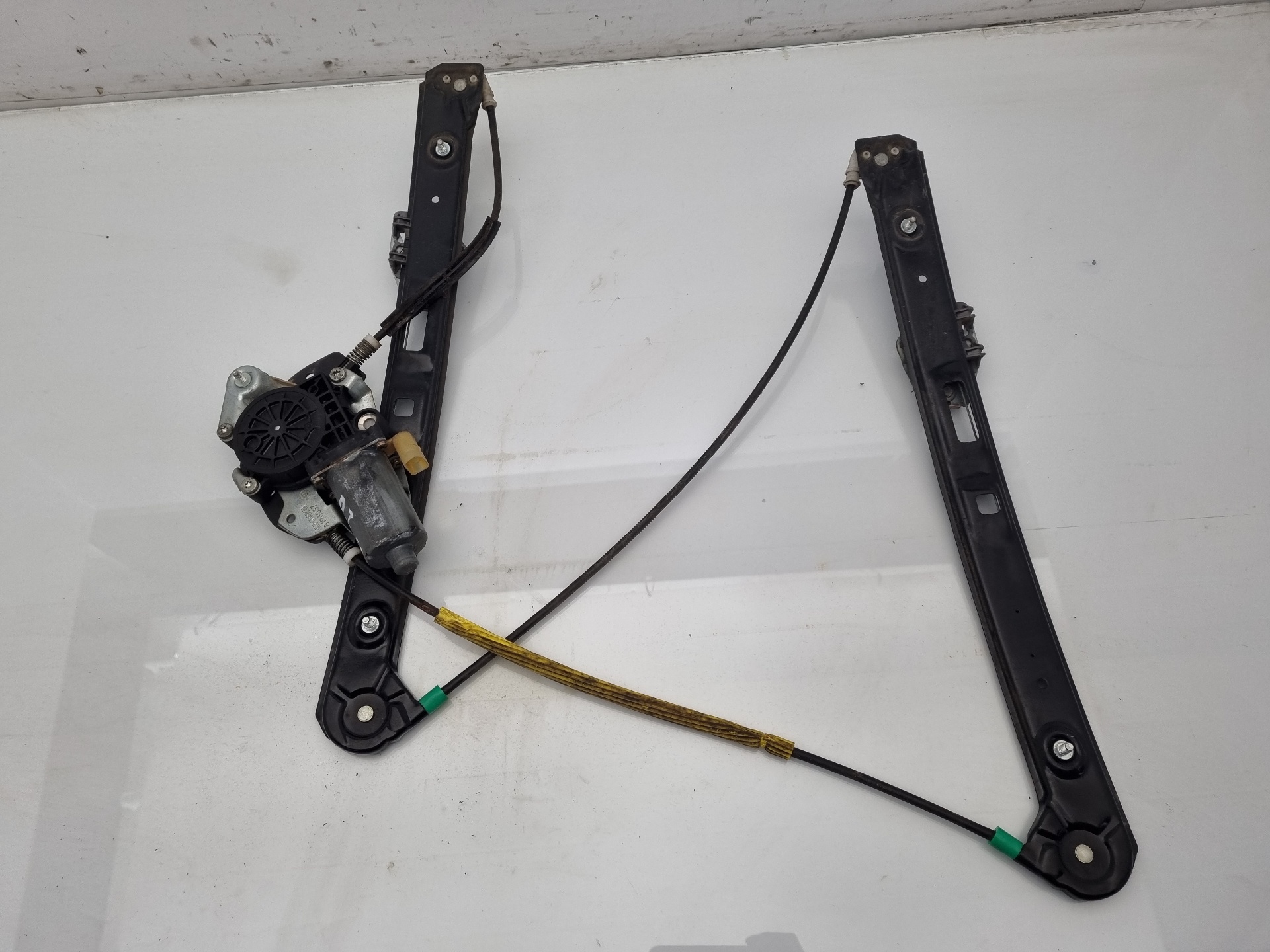 ELEVALUNAS DELANTERO IZQUIERDO BMW 3 204D1D