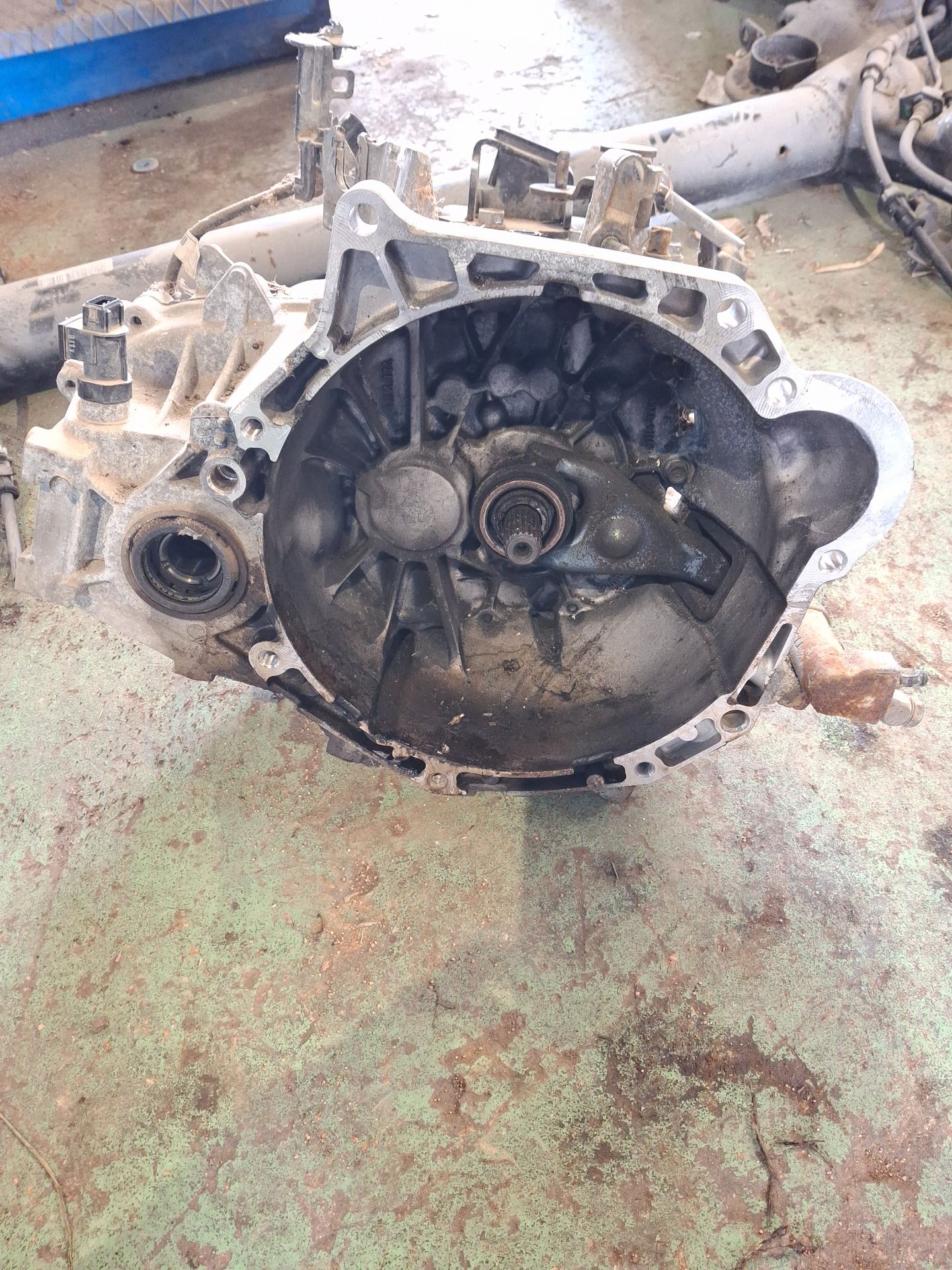 CAJA CAMBIOS KIA PRO 