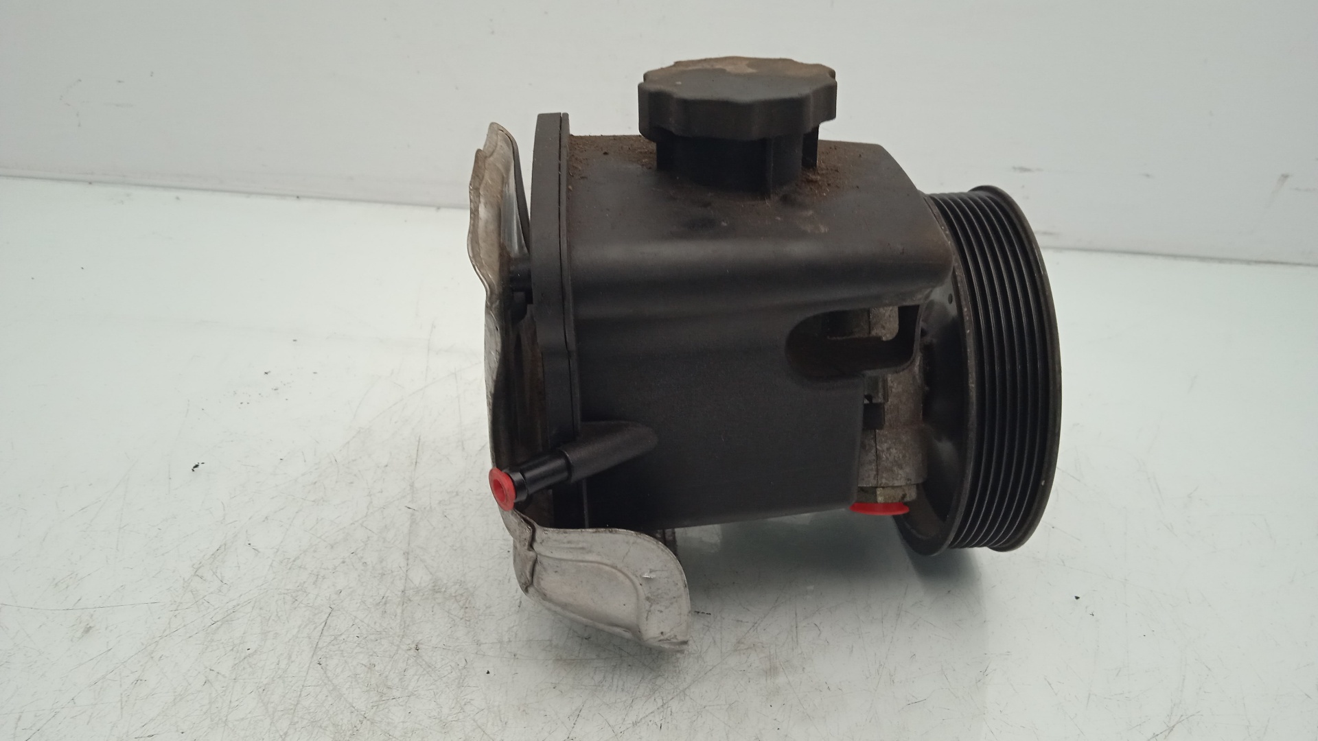 BOMBA DIRECCION MERCEDES-BENZ CLK M271940