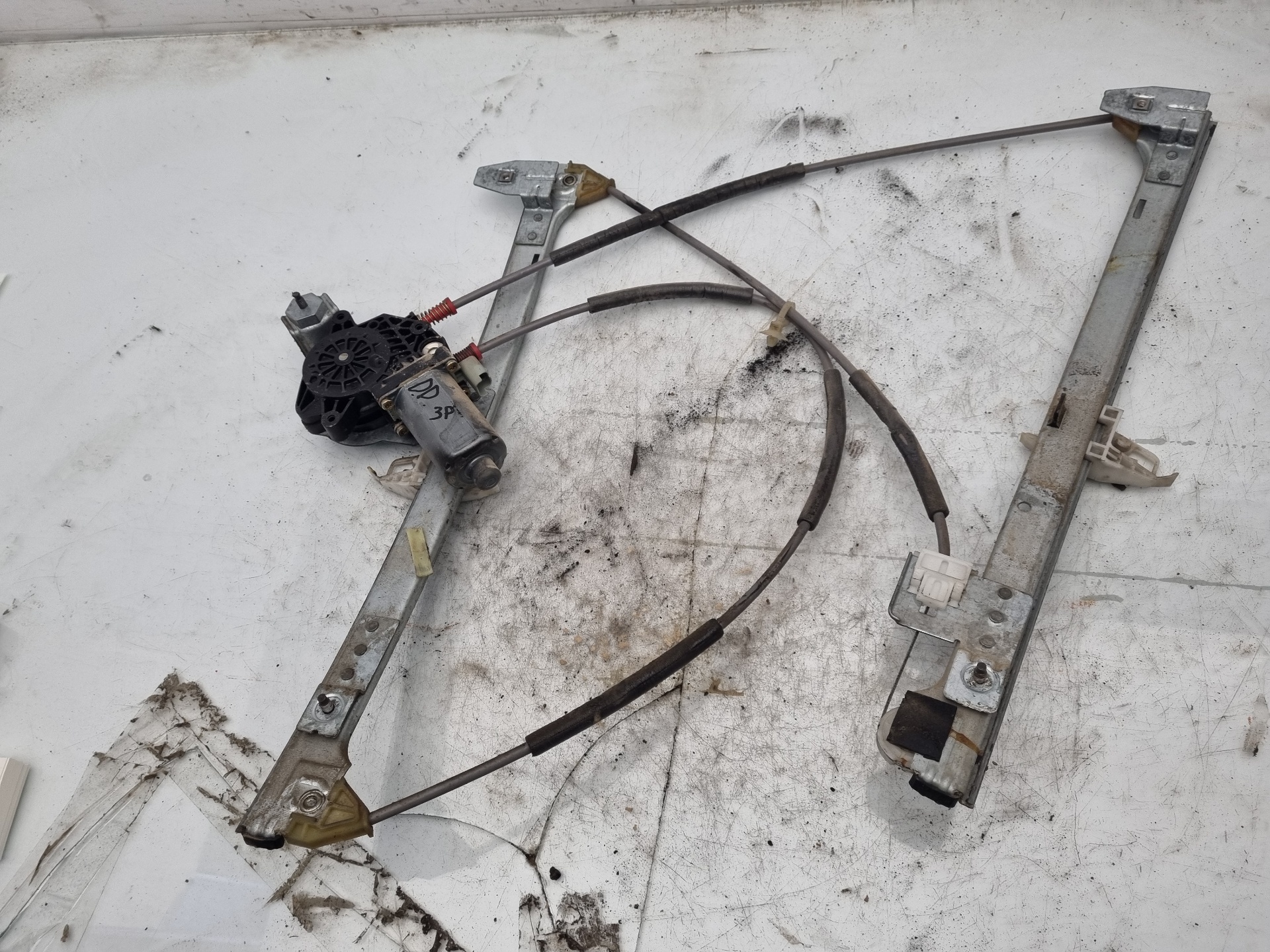 ELEVALUNAS DELANTERO DERECHO CITROEN XSARA BERLINA DHY