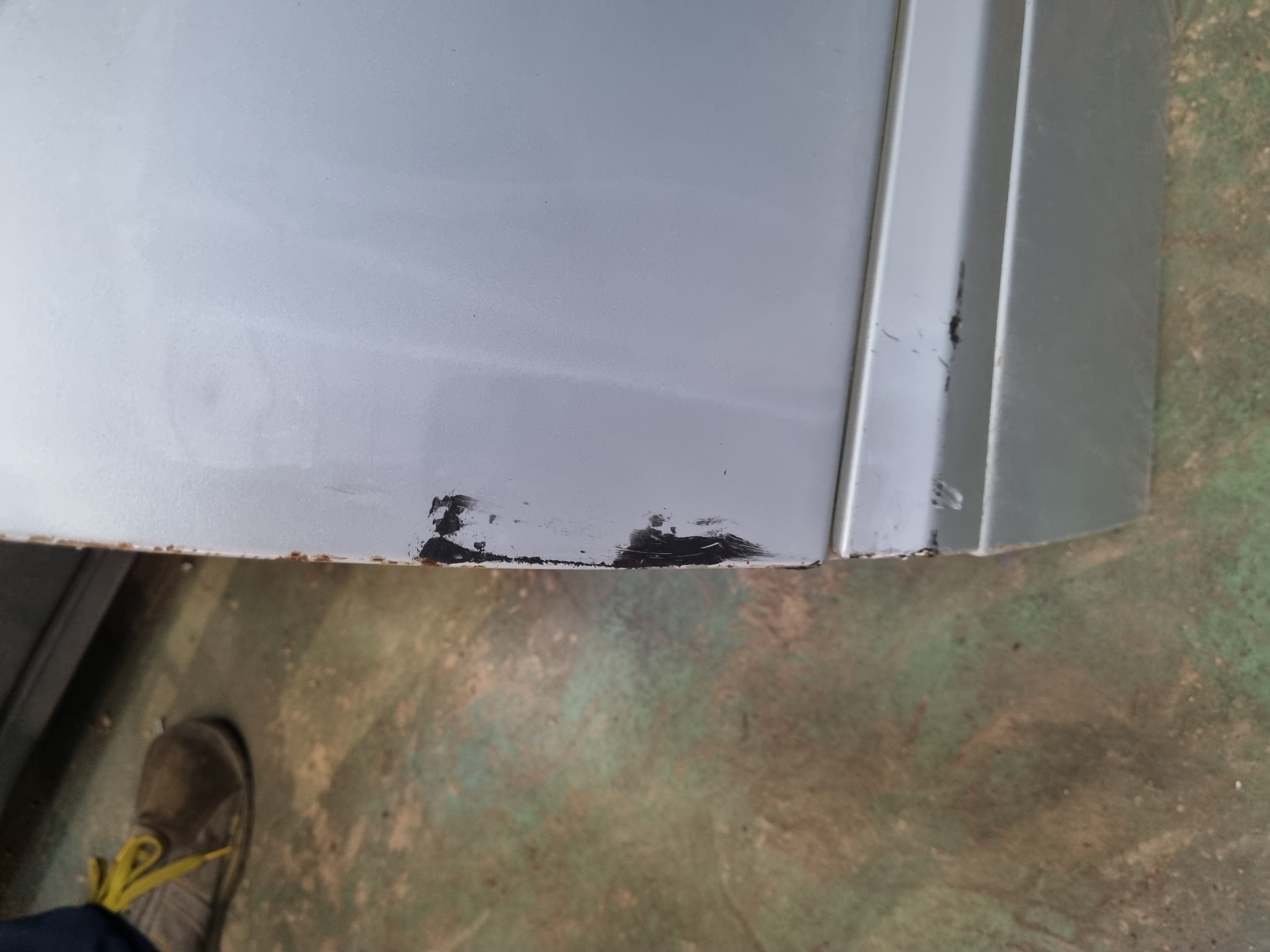 PUERTA DELANTERA DERECHA MERCEDES-BENZ CLASE C G111955