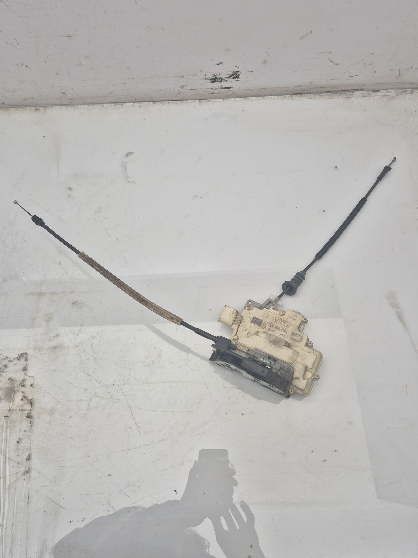 CERRADURA PUERTA TRASERA IZQUIERDA VOLKSWAGEN PASS 