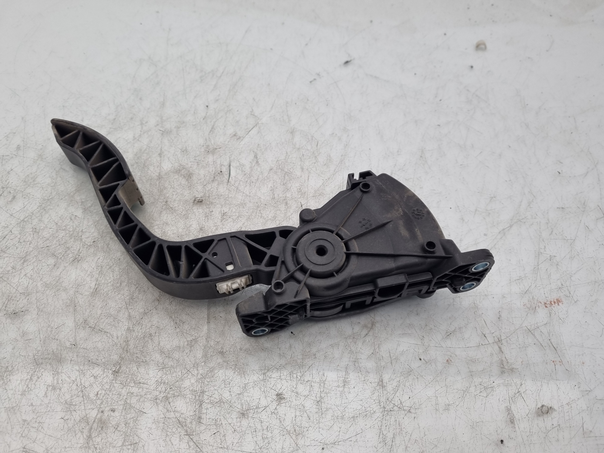 POTENCIOMETRO PEDAL RENAULT TWINGO D4FE7