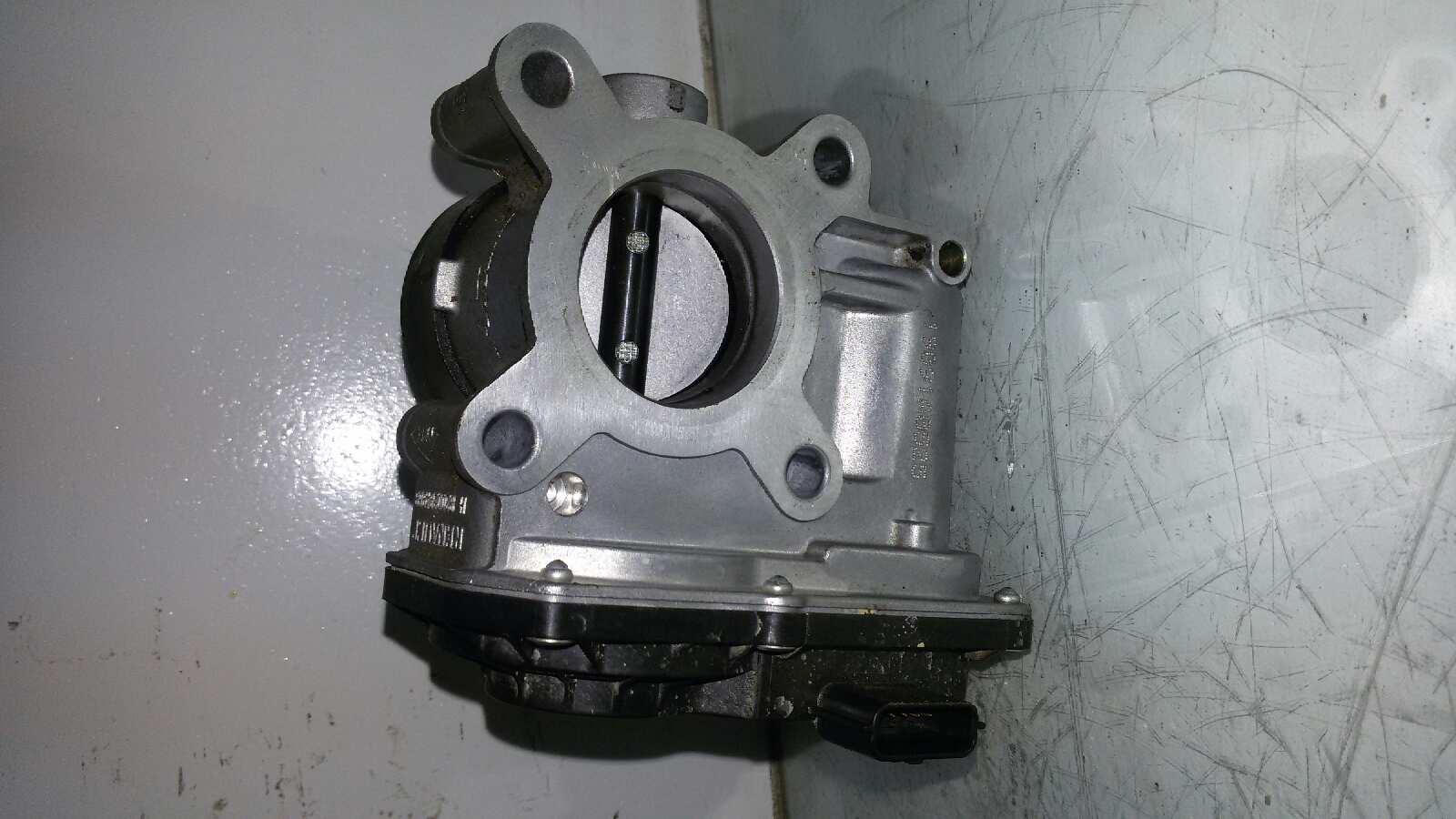 CAJA MARIPOSA RENAULT CLIO D4F740