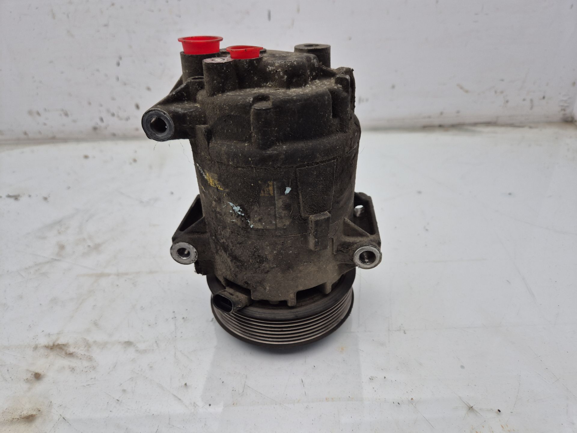 COMPRESOR AIRE ACONDICIONADO RENAULT MEGANE 