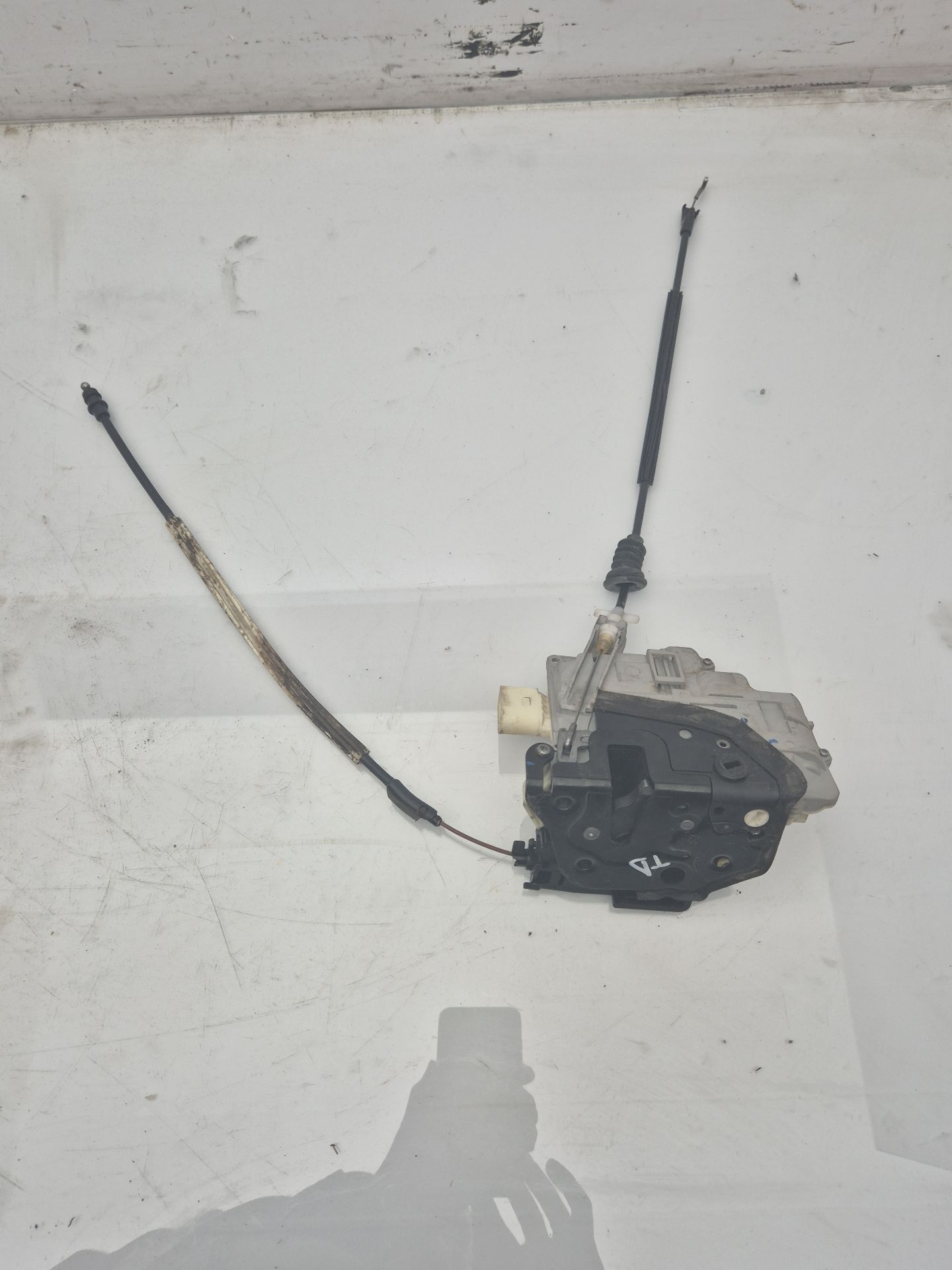 CERRADURA PUERTA TRASERA DERECHA VOLKSWAGEN PASSAT 