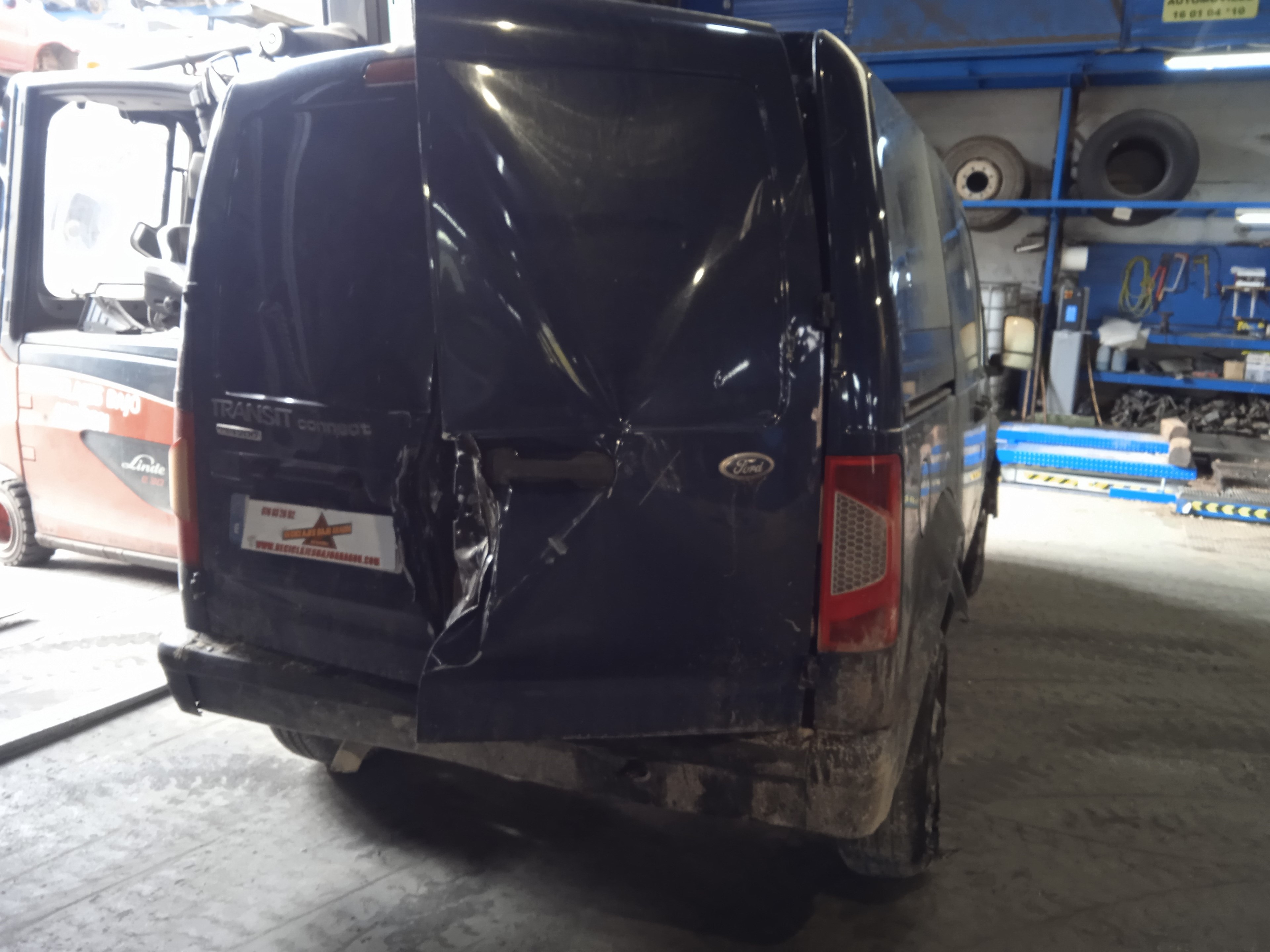 PILOTO TRASERO IZQUIERDO FORD TRANSIT 