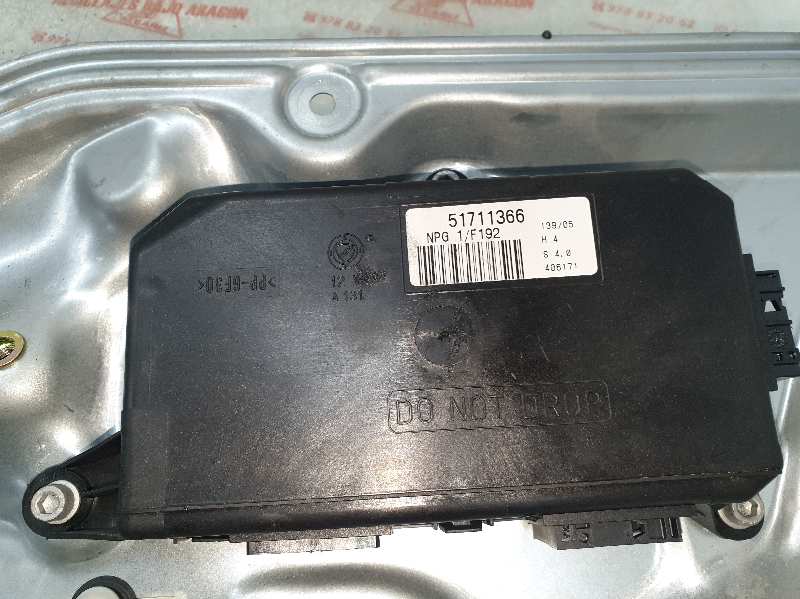 ELEVALUNAS DELANTERO IZQUIERDO FIAT STILO 192A5000