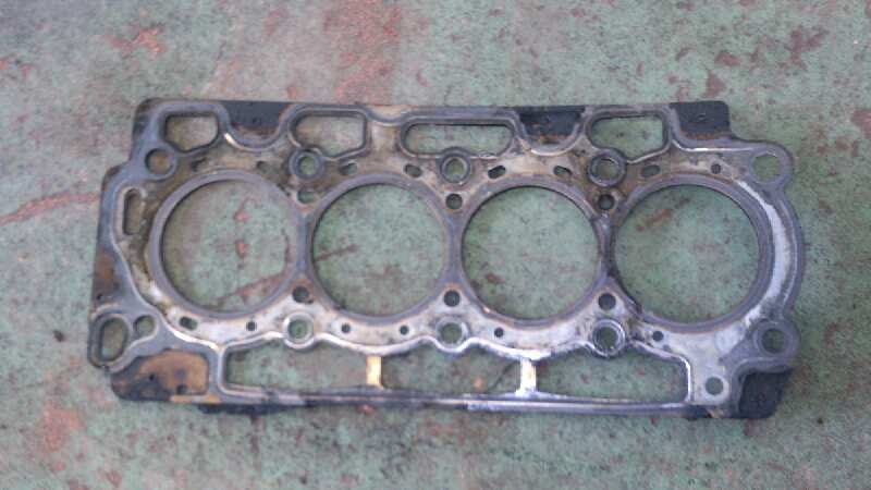 CULATA CITROEN C3 8HX (DV4TD)