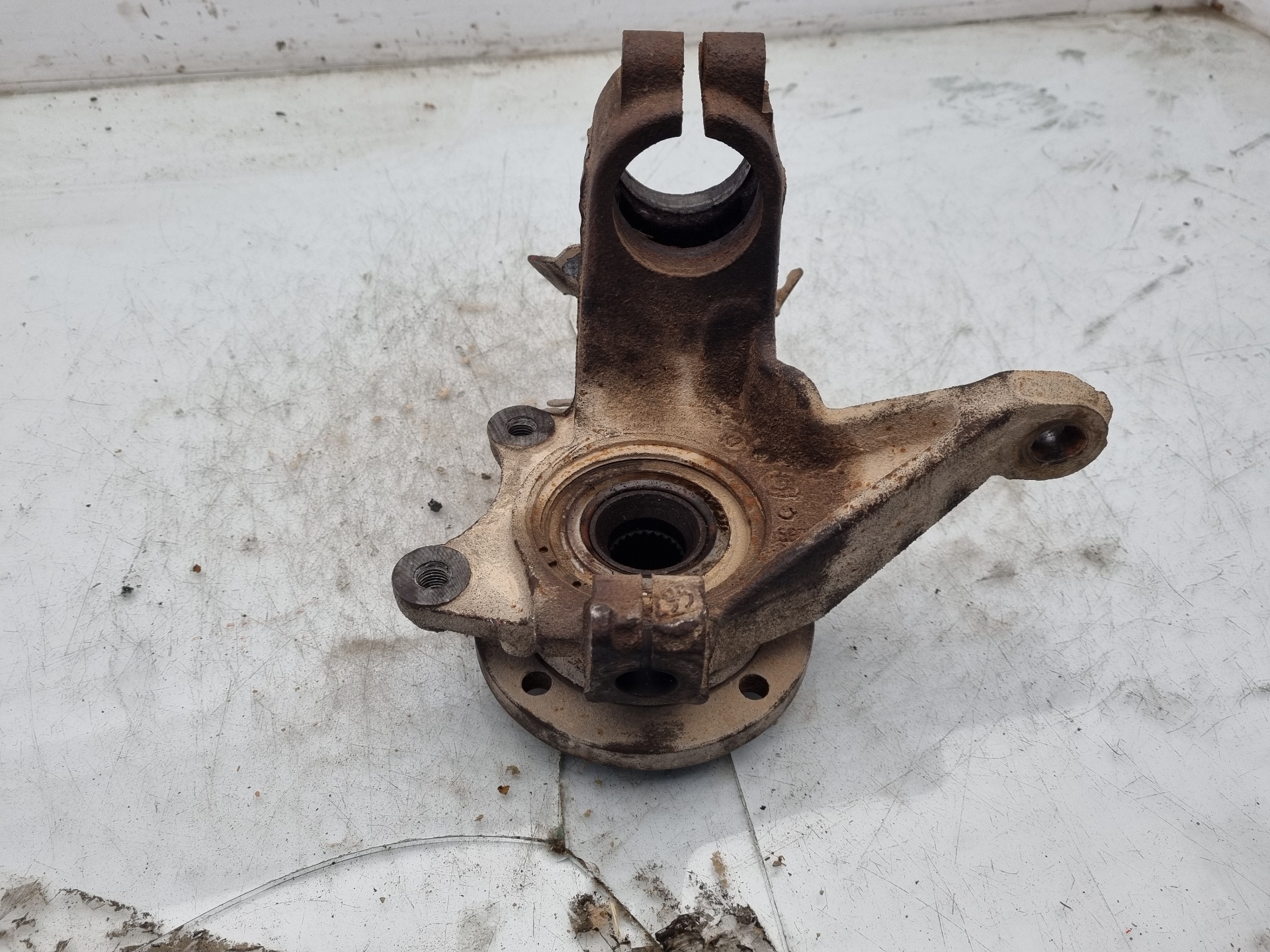 MANGUETA DELANTERA DERECHA CITROEN BERLINGO 9HW