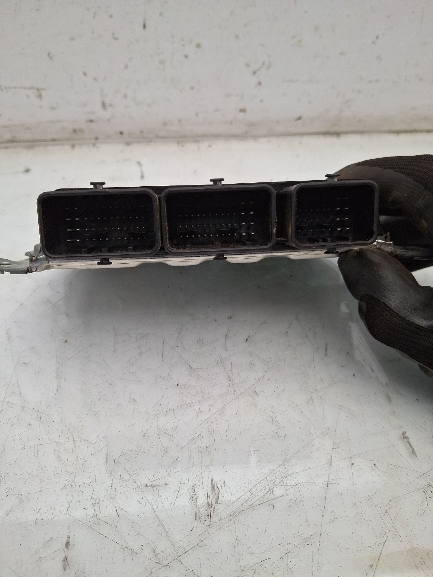 CENTRALITA MOTOR UCE DACIA SANDERO 