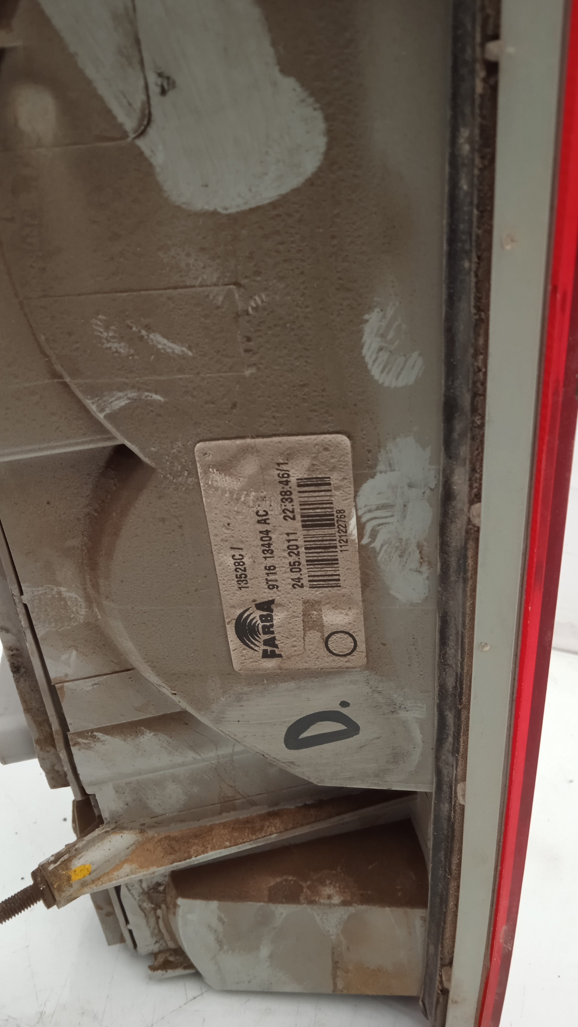 PILOTO TRASERO DERECHO FORD TRANSIT 