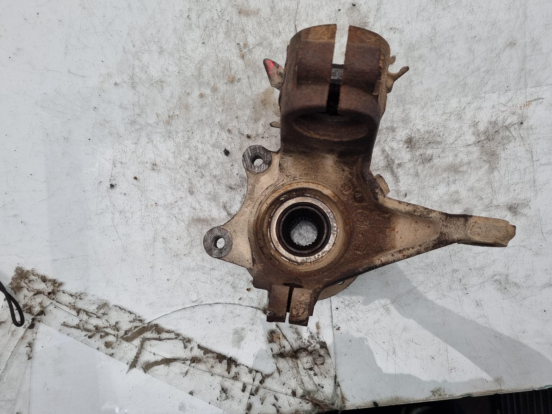 MANGUETA DELANTERA DERECHA CITROEN BERLINGO 9HW