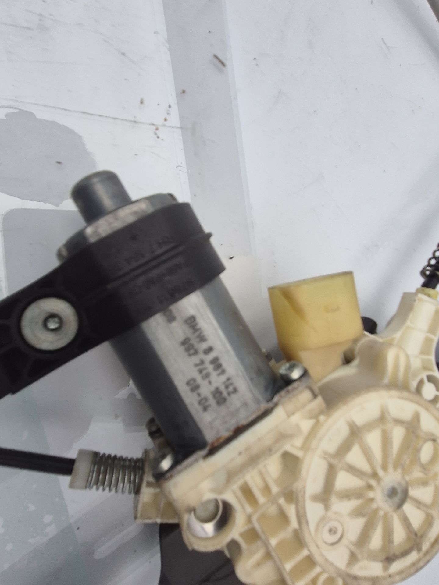 ELEVALUNAS DELANTERO DERECHO BMW 5 