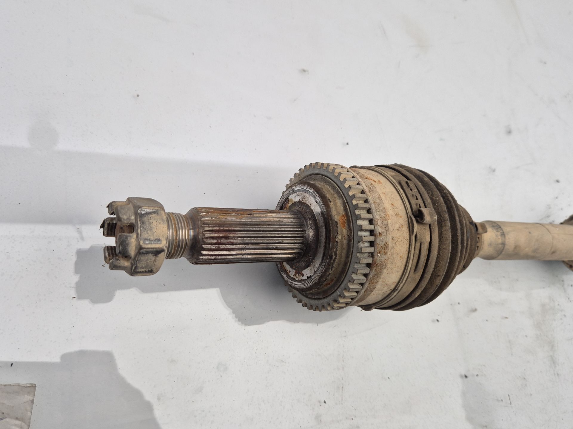 TRANSMISION DELANTERA DERECHA KIA PRO 