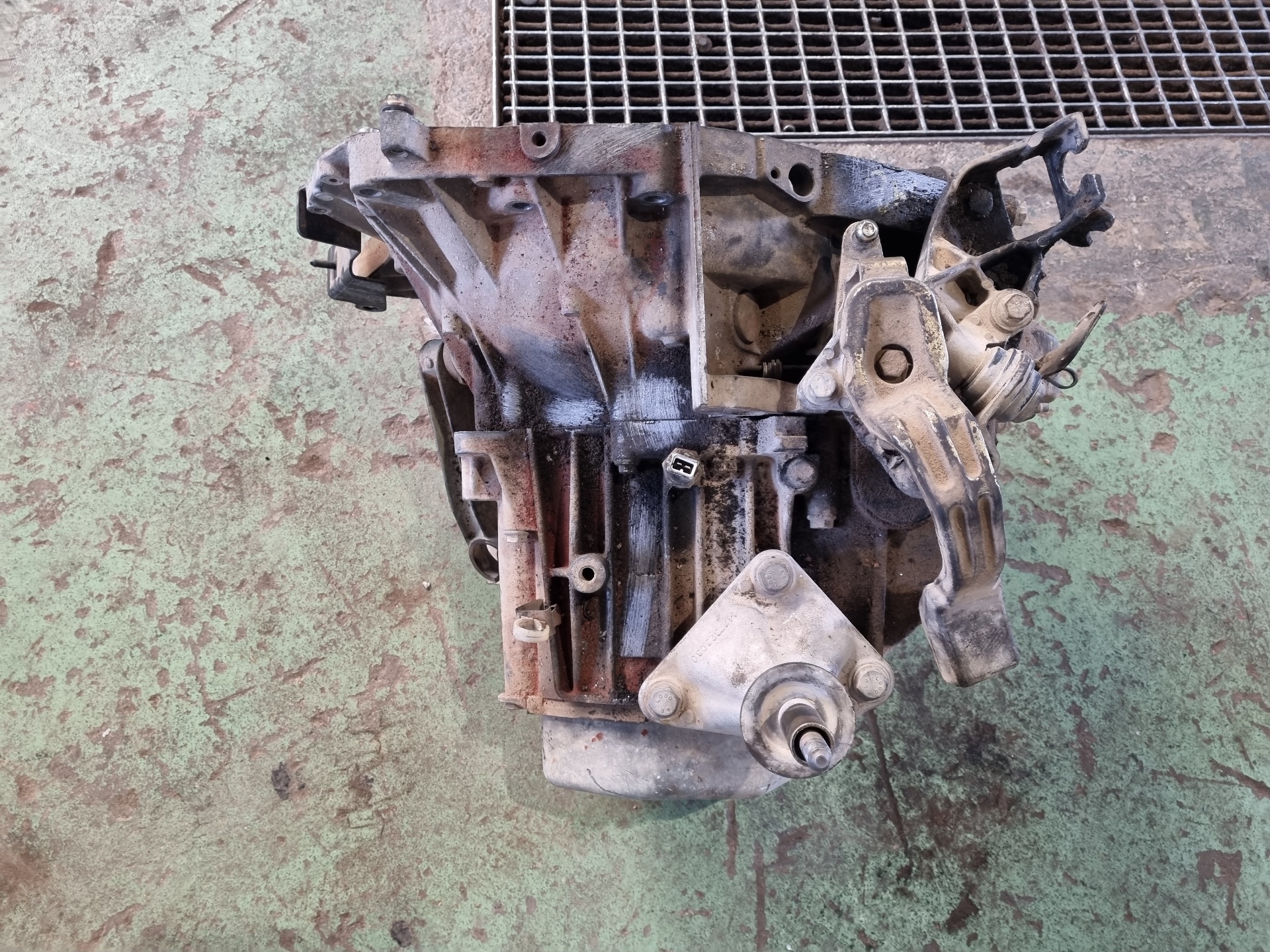 CAJA CAMBIOS PEUGEOT EXPERT D8B