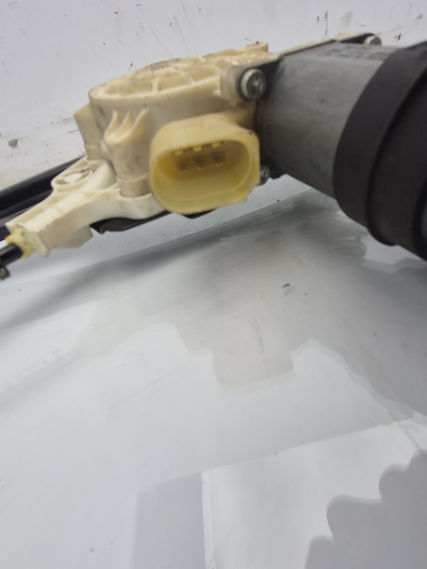 ELEVALUNAS DELANTERO DERECHO BMW 5 